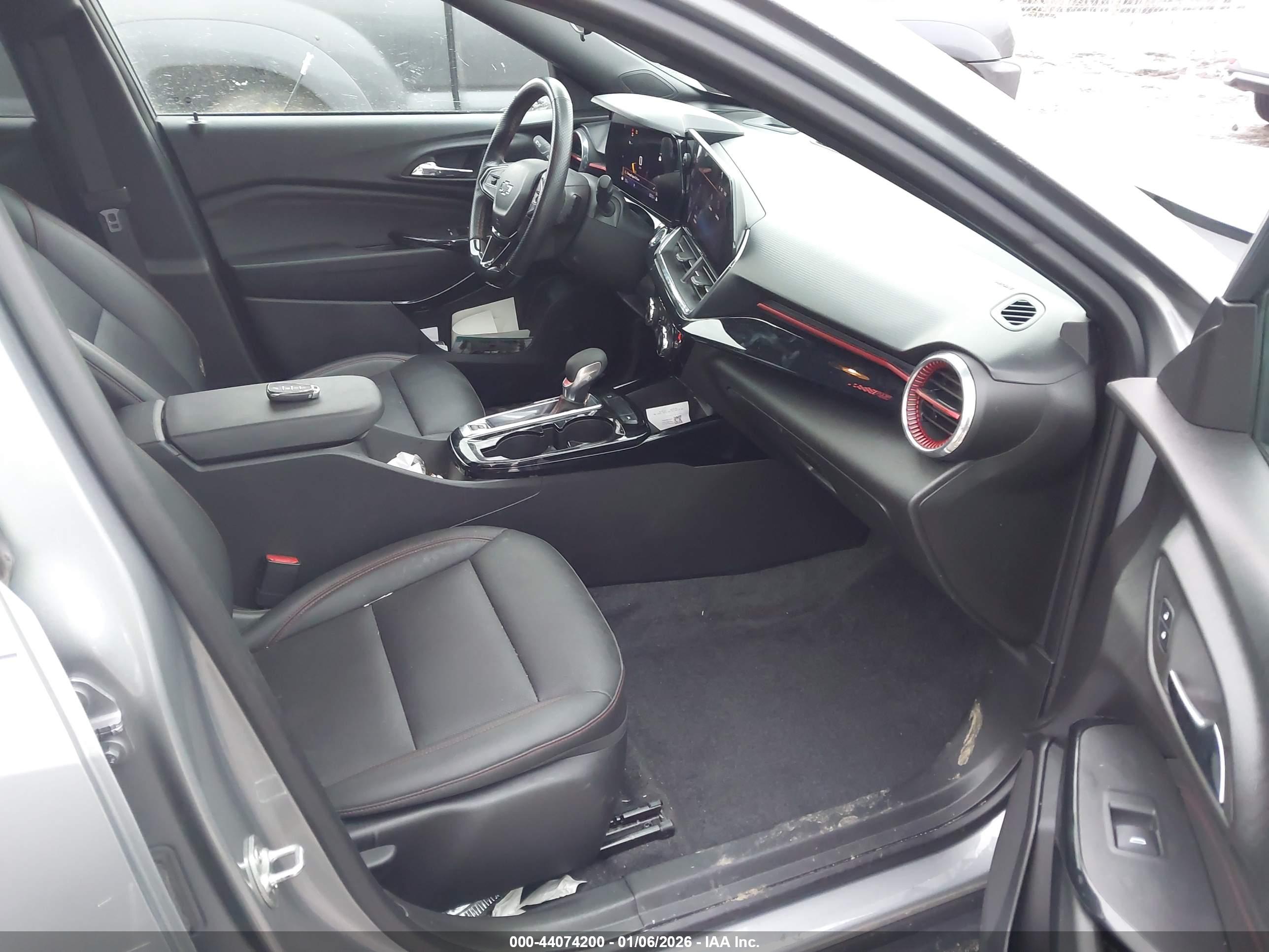 CHEVROLET TRAX image 5
