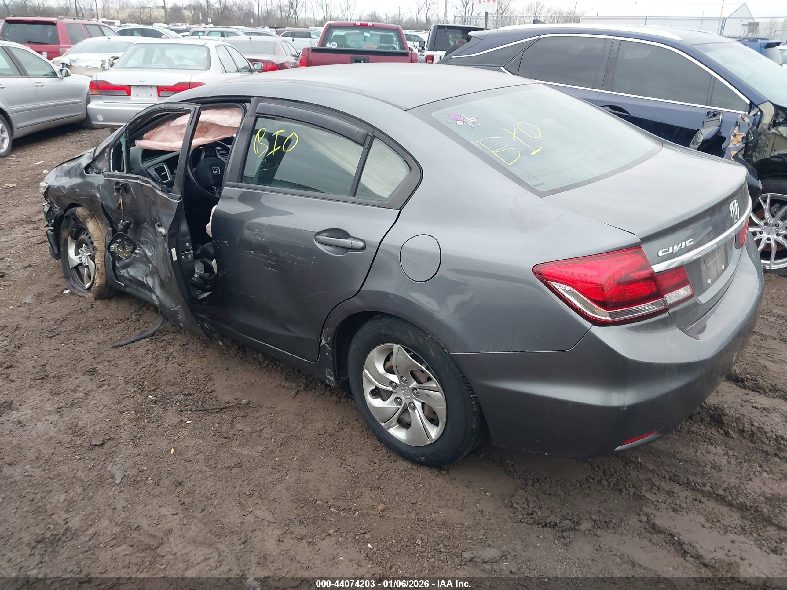 HONDA CIVIC image 3