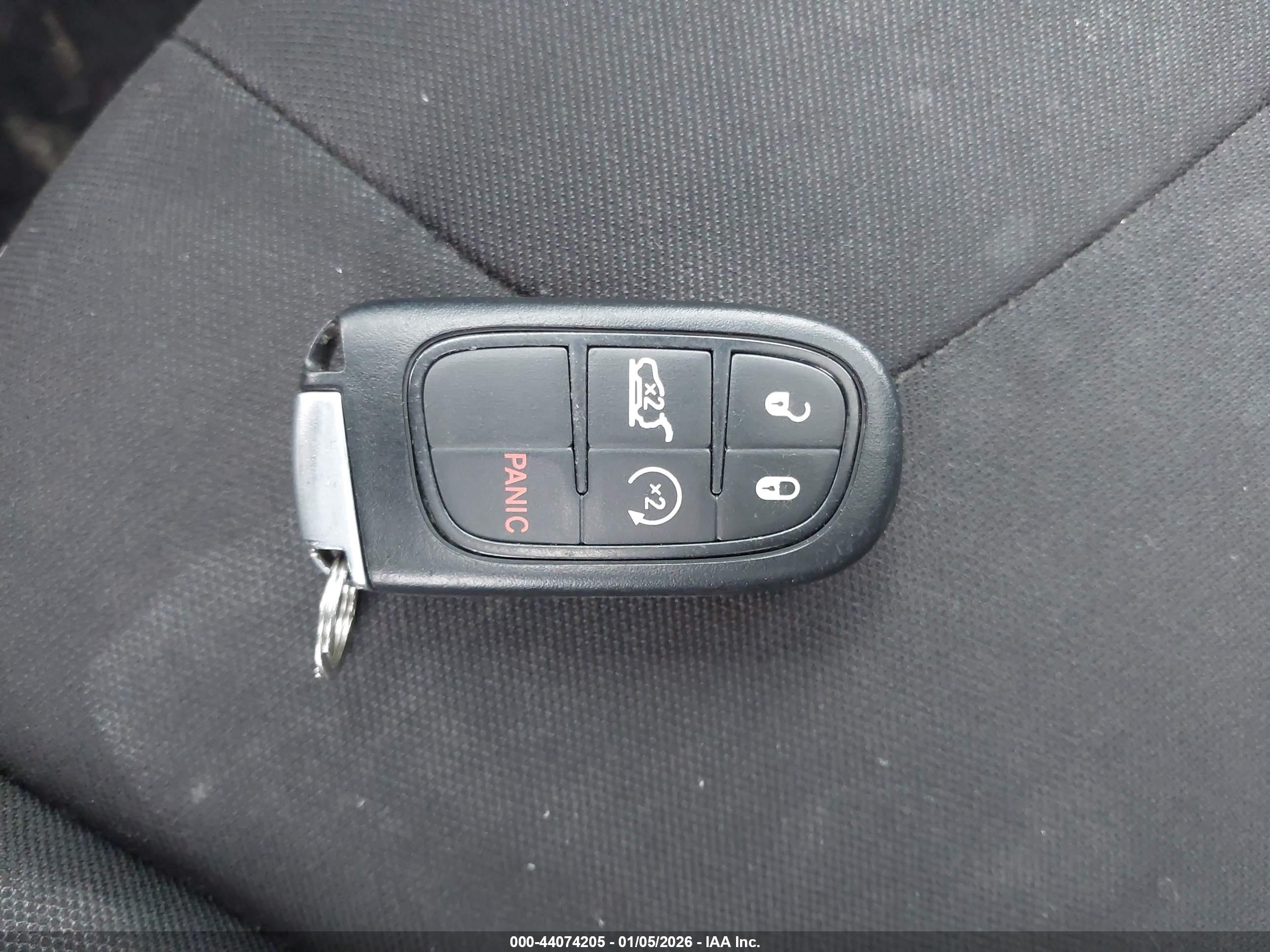 JEEP CHEROKEE image 11