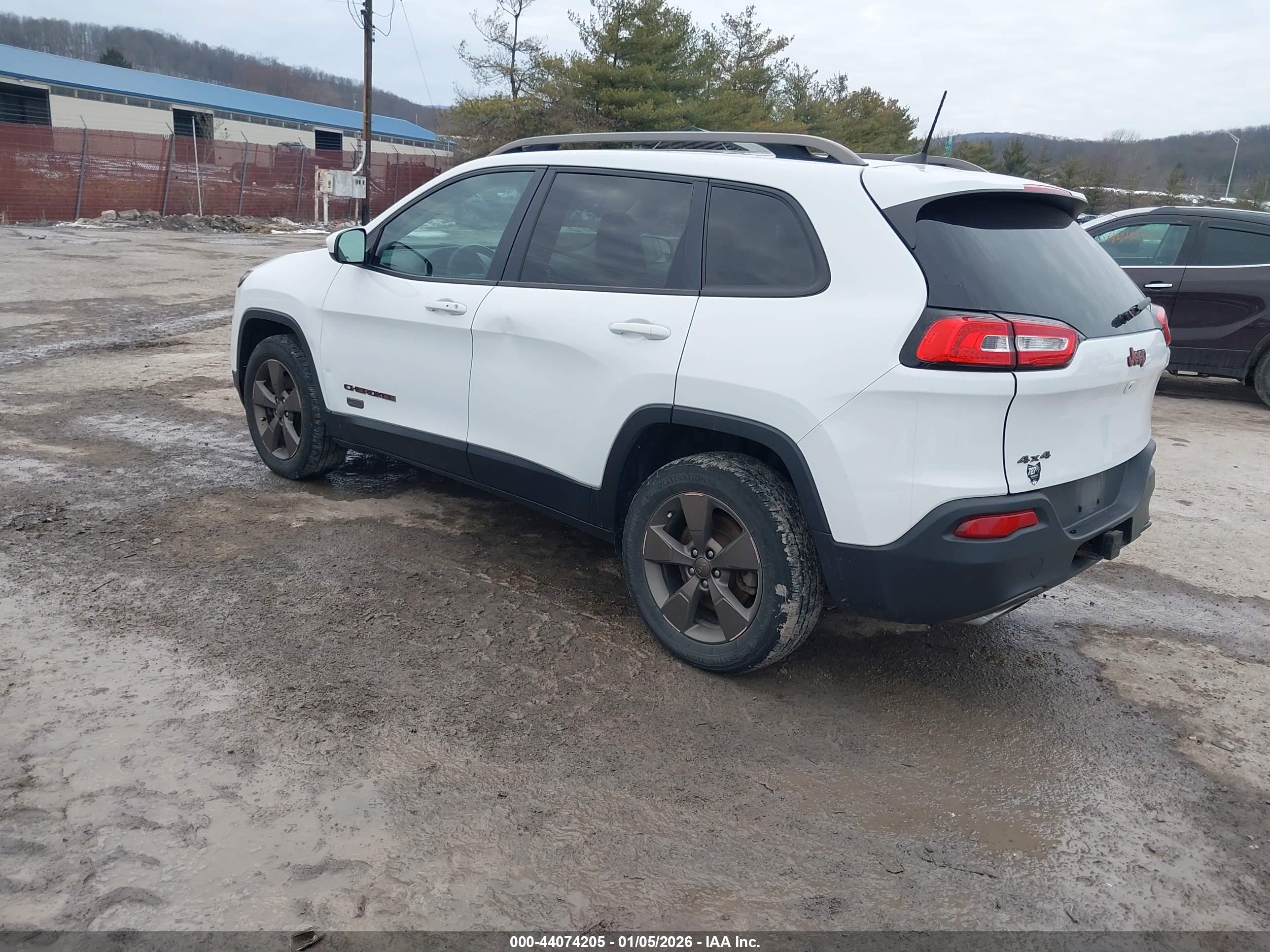 JEEP CHEROKEE image 3