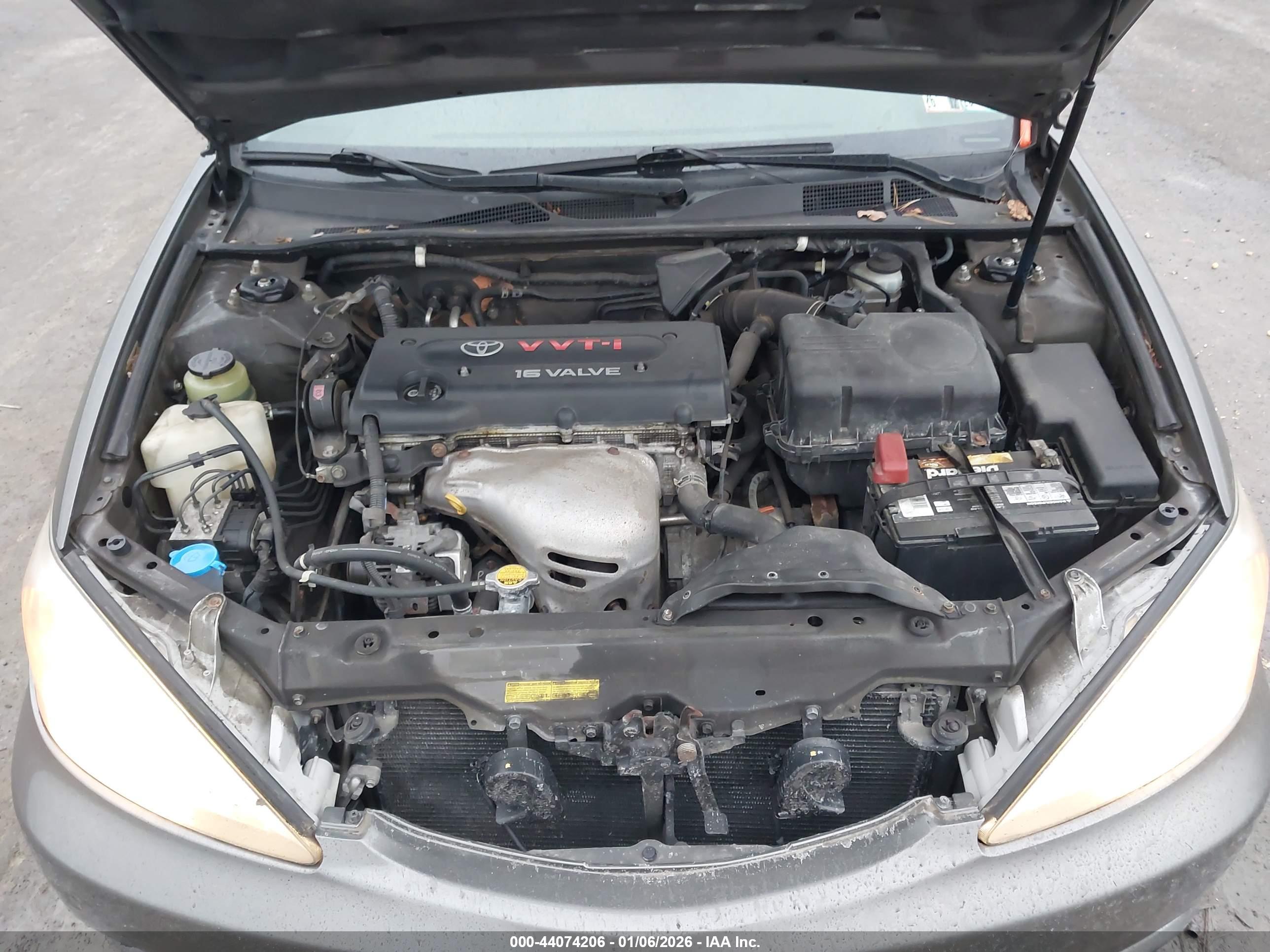 TOYOTA CAMRY image 10