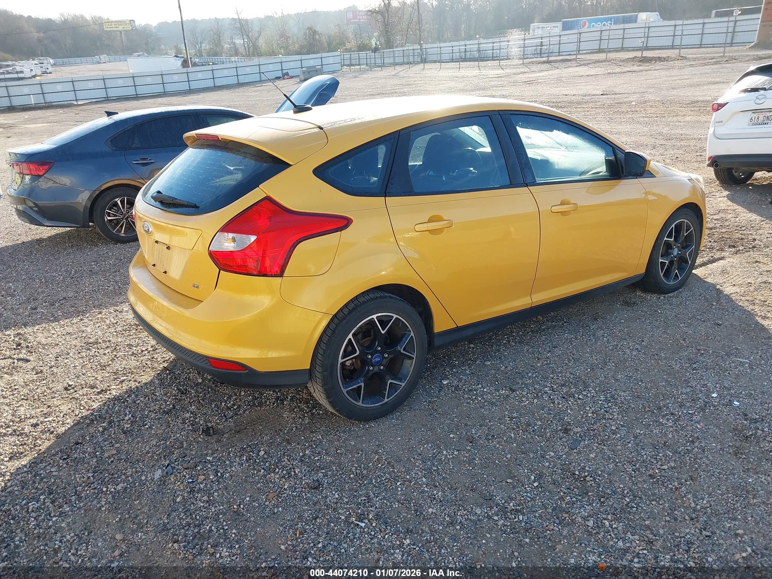 FORD FOCUS image 4