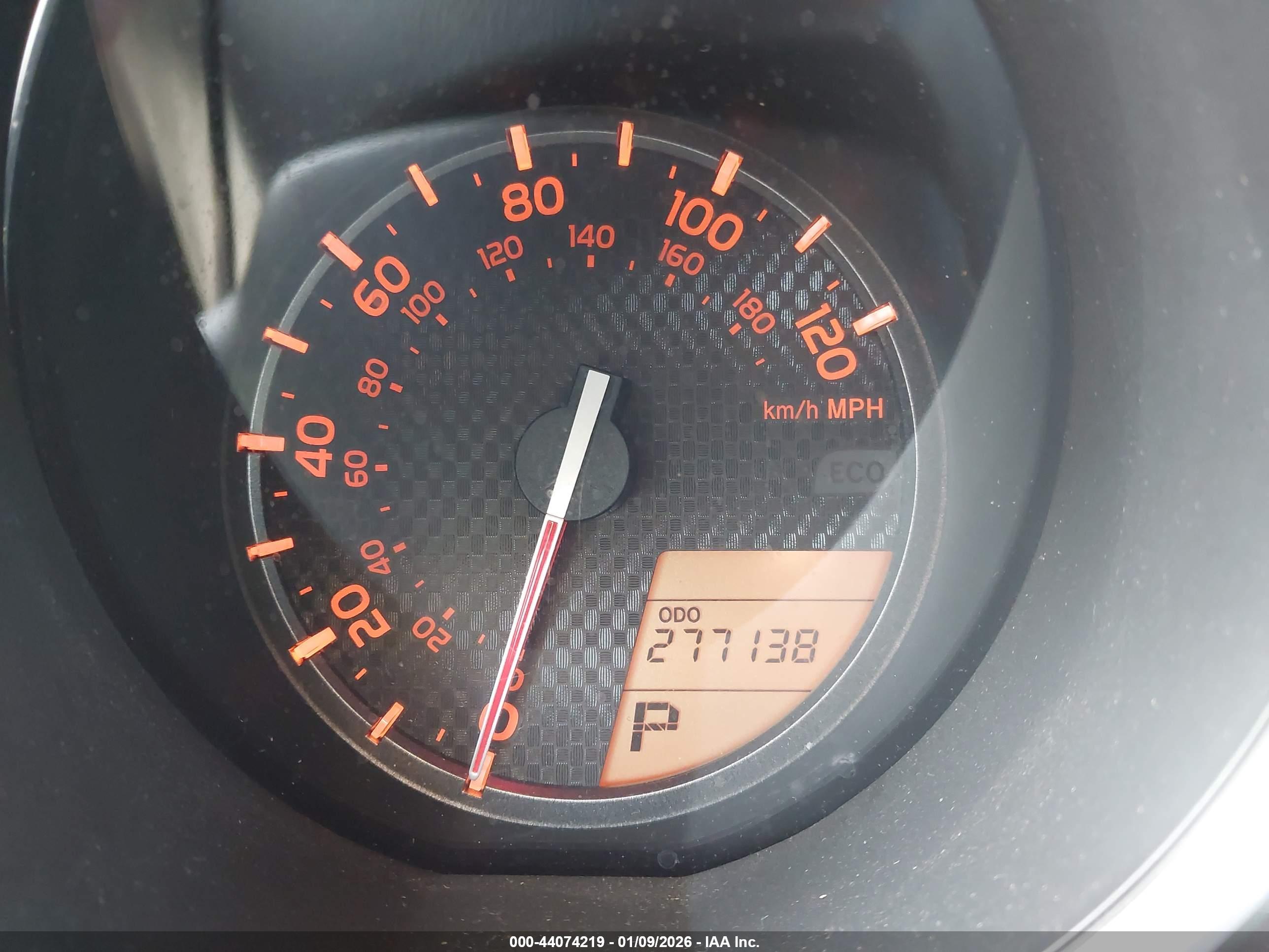 TOYOTA 4RUNNER image 7