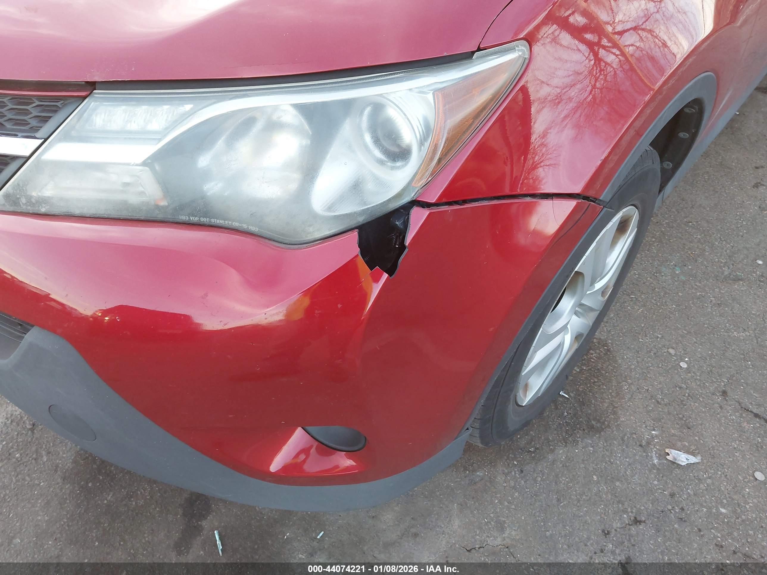 TOYOTA RAV4 image 6