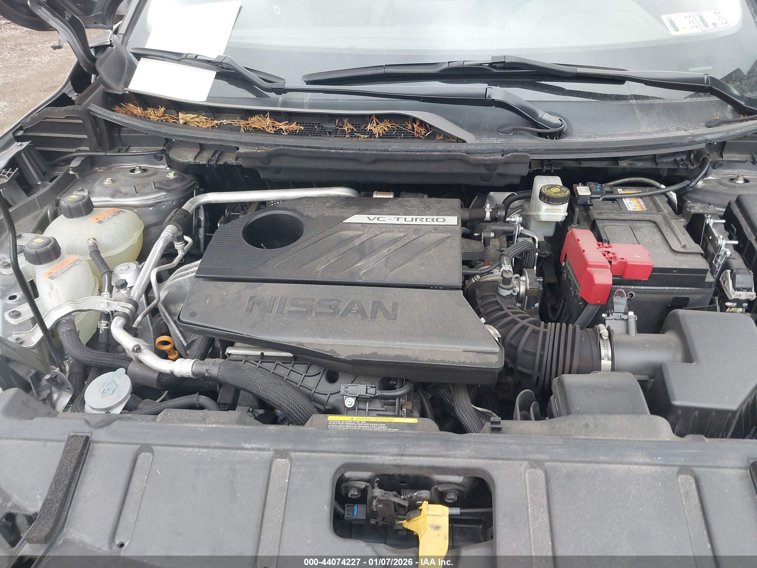 NISSAN ROGUE image 10