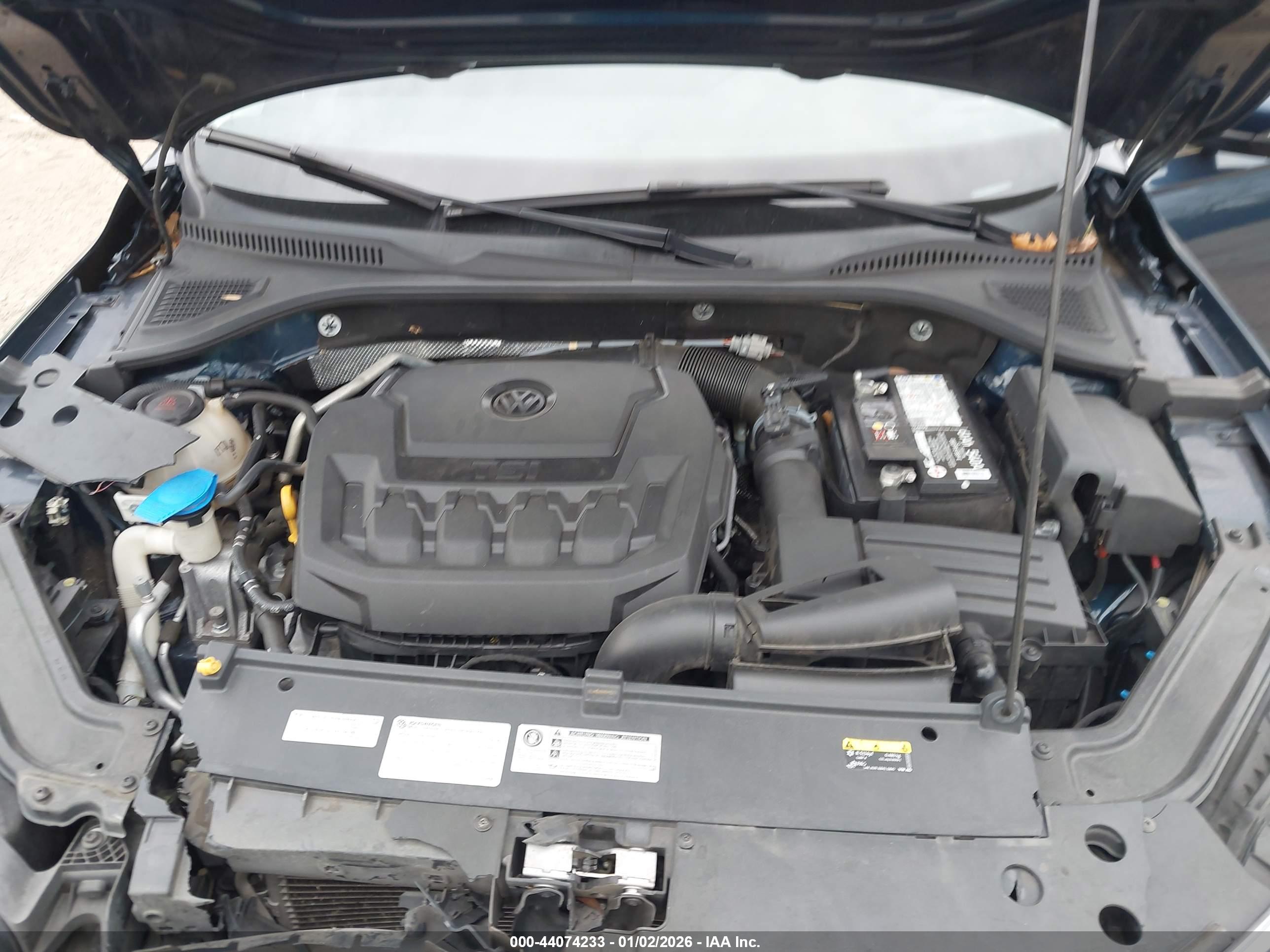 VOLKSWAGEN PASSAT image 10