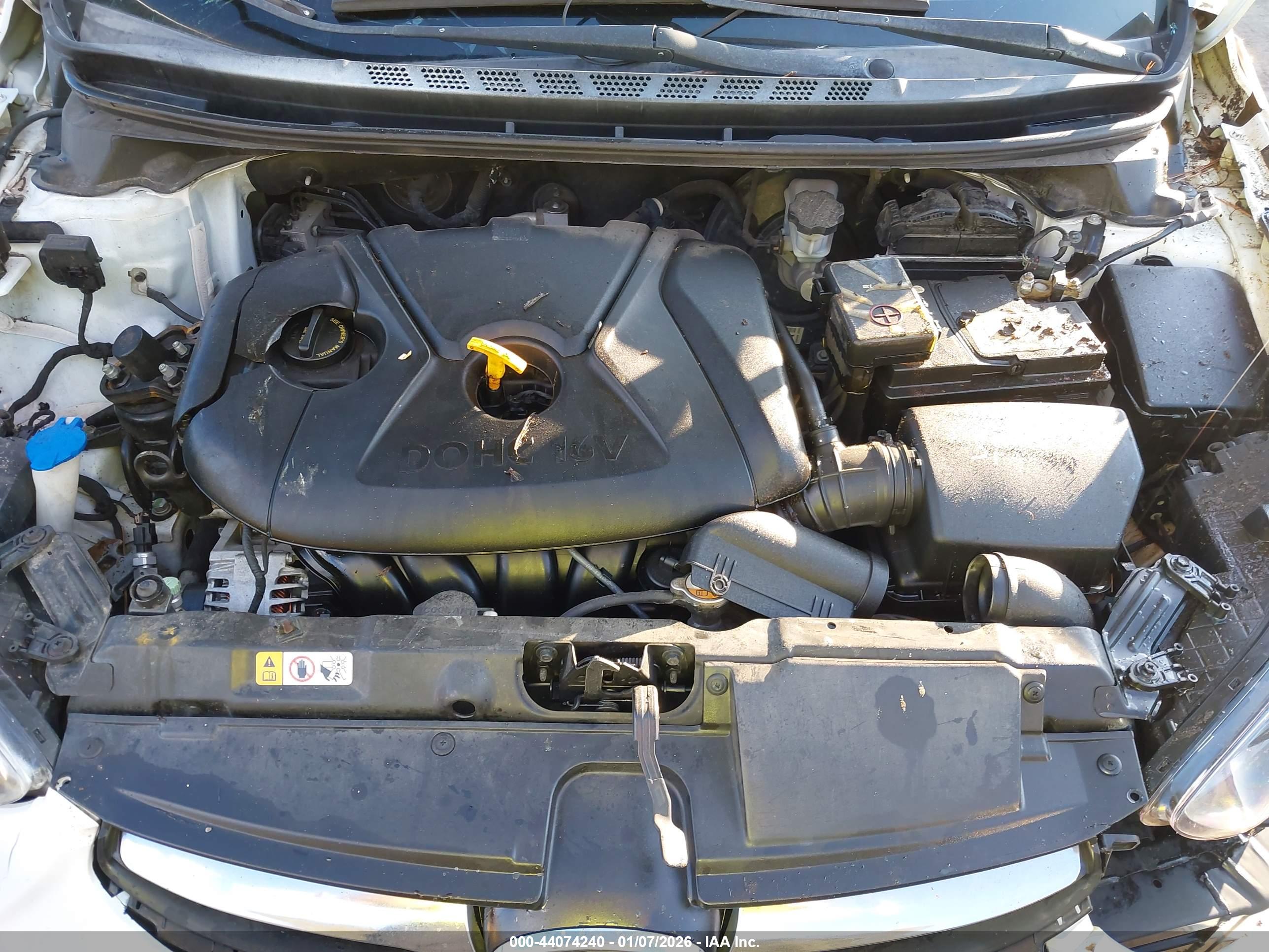 HYUNDAI ELANTRA image 10
