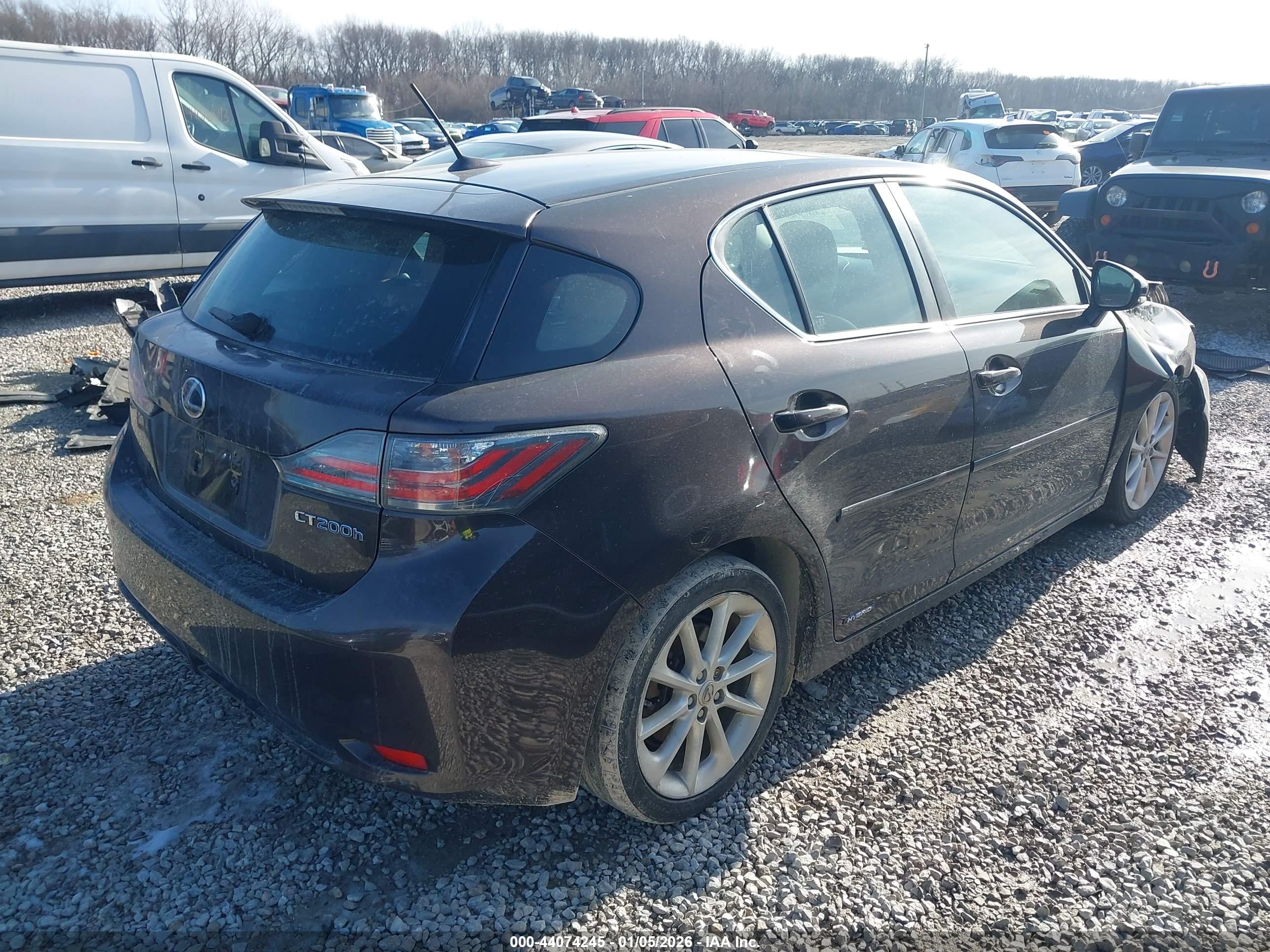 LEXUS CT image 4