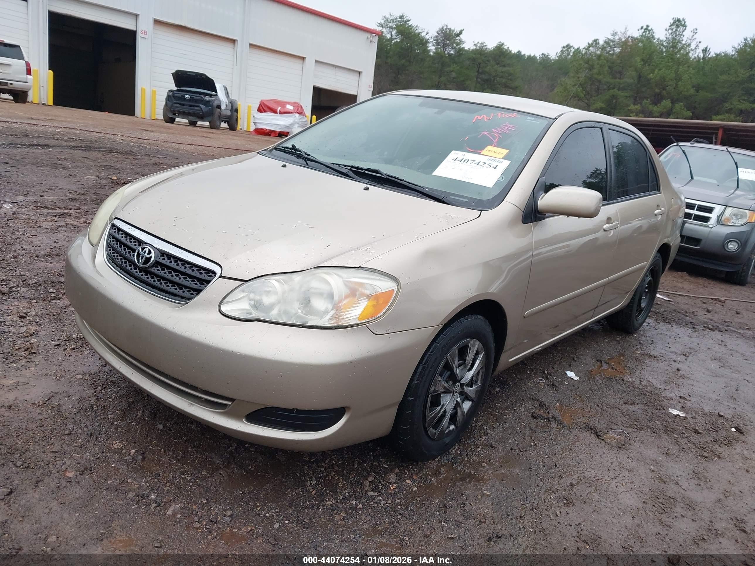 TOYOTA COROLLA image 2
