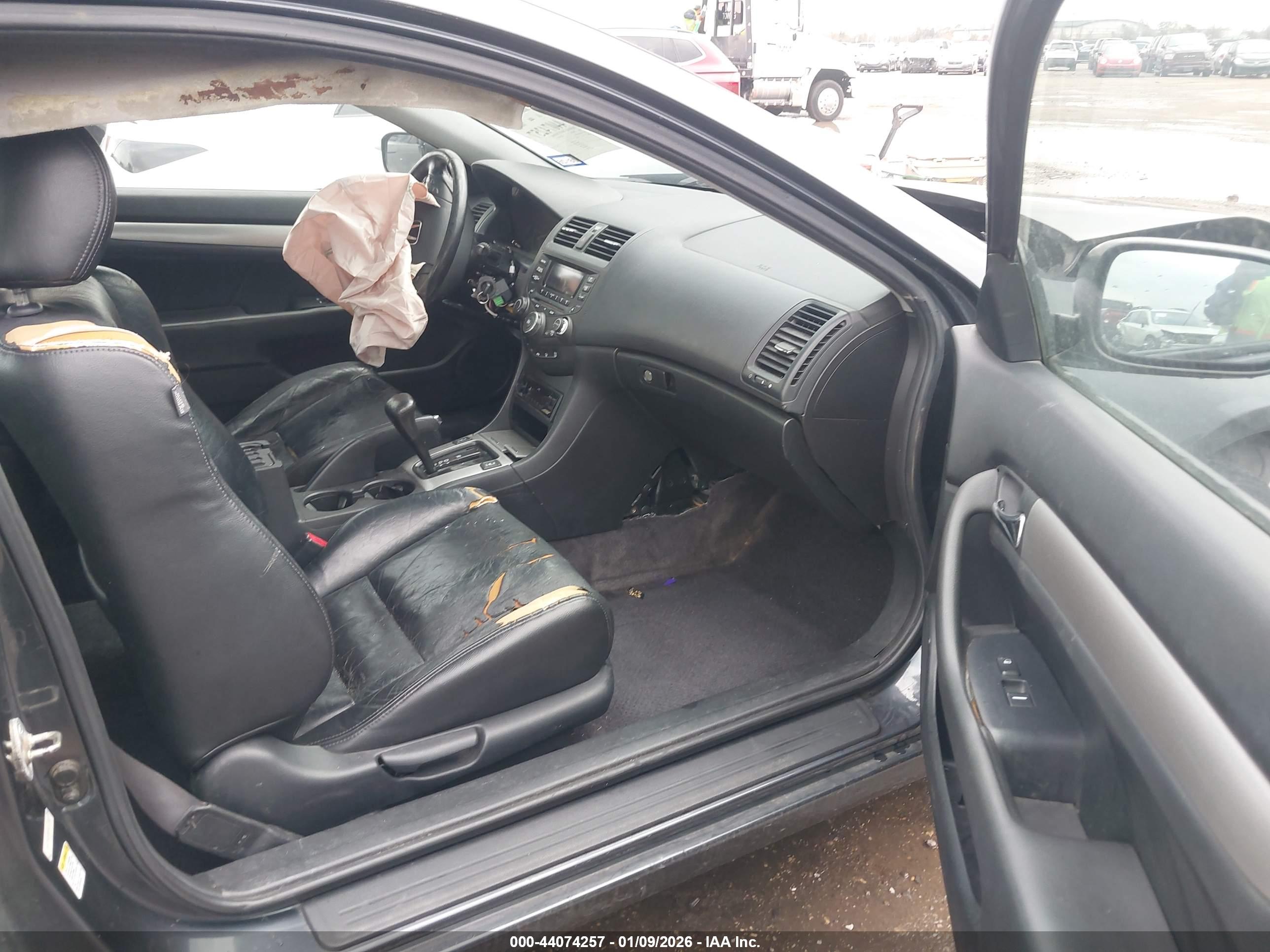 HONDA ACCORD image 5