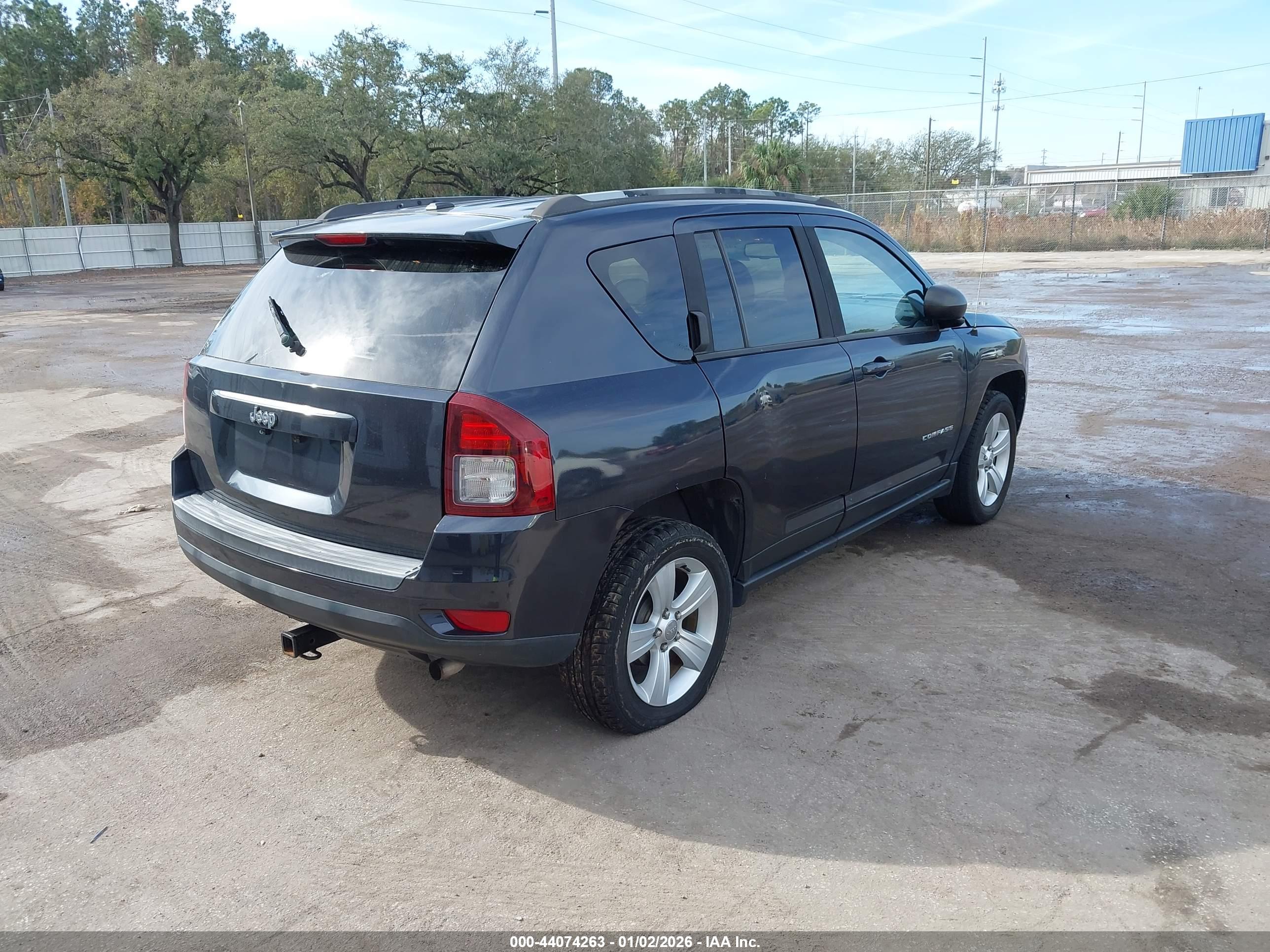 JEEP COMPASS image 4