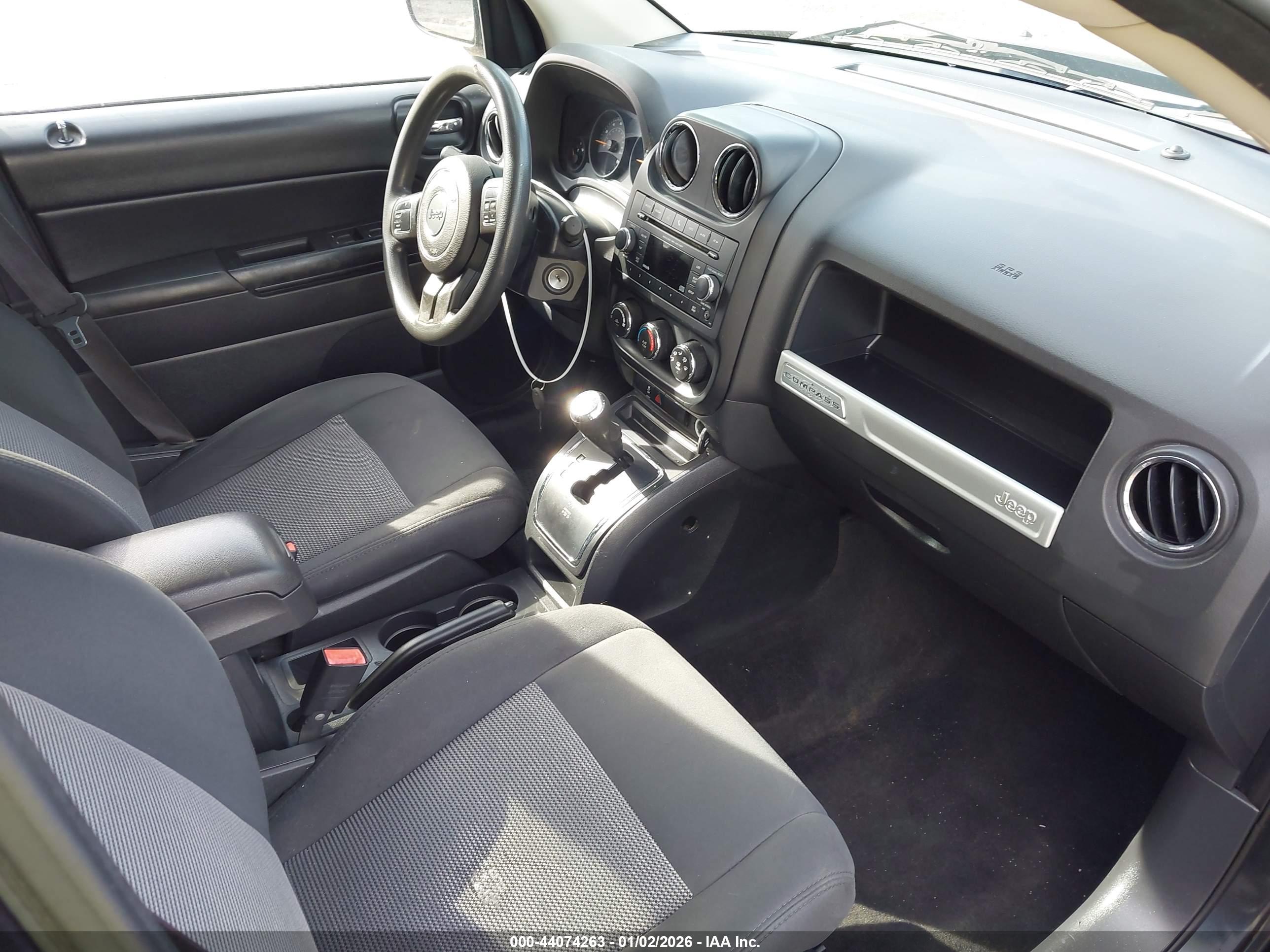 JEEP COMPASS image 5