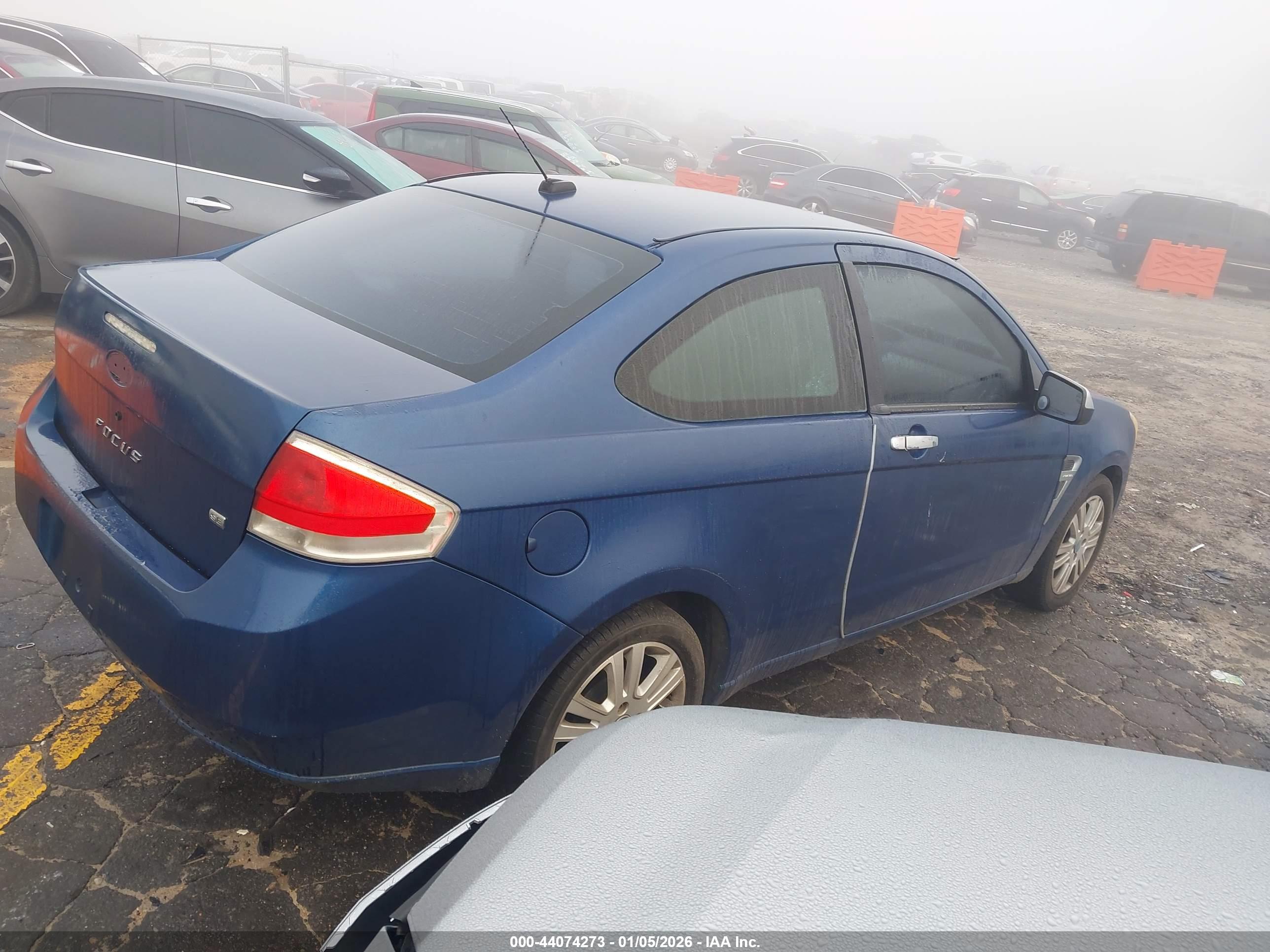 FORD FOCUS image 4