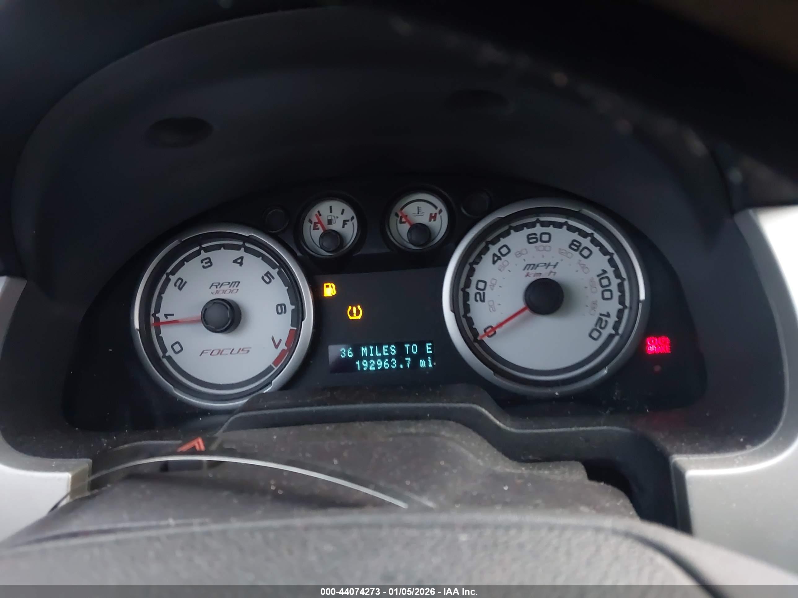 FORD FOCUS image 7