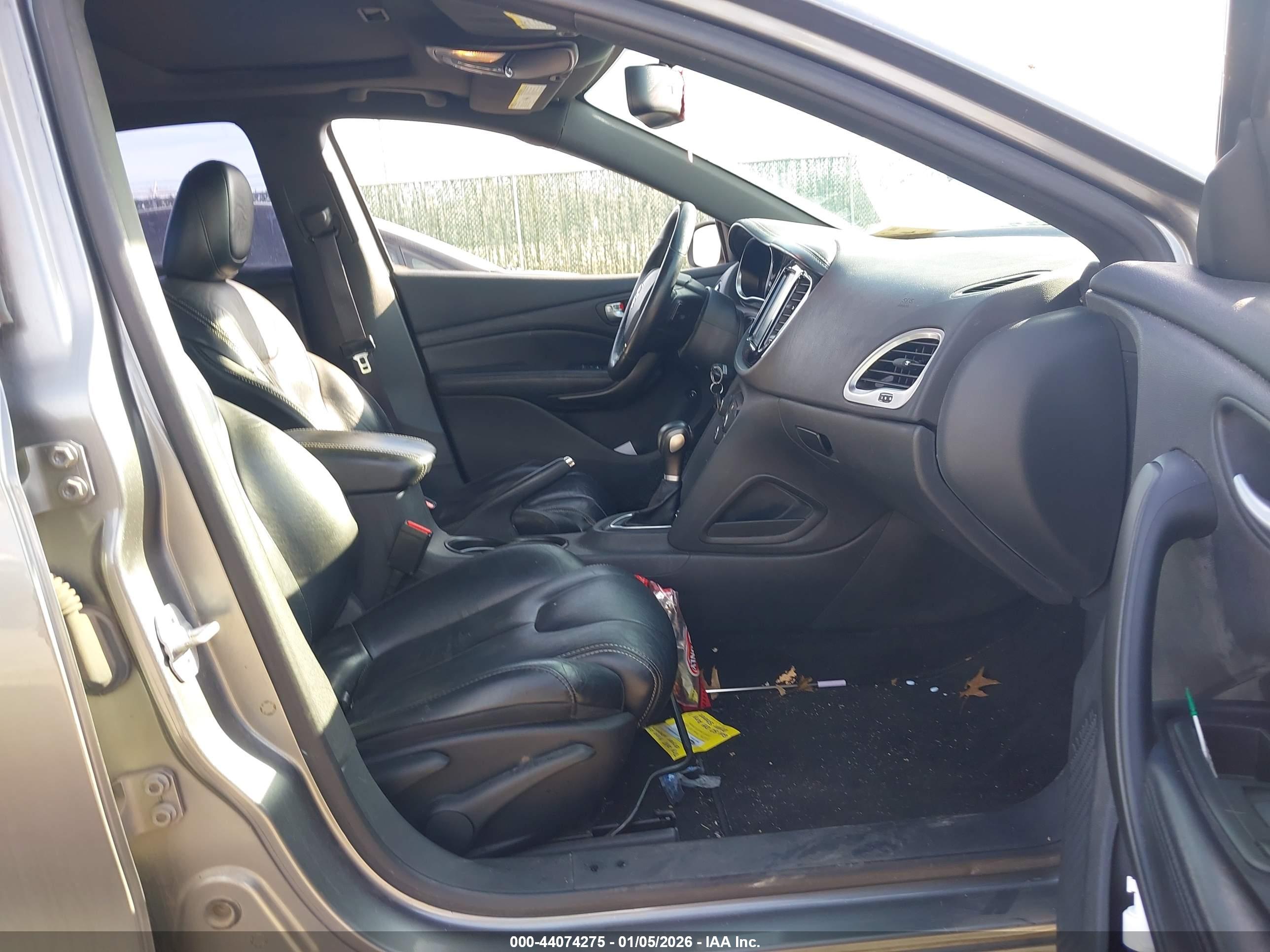 DODGE DART image 5