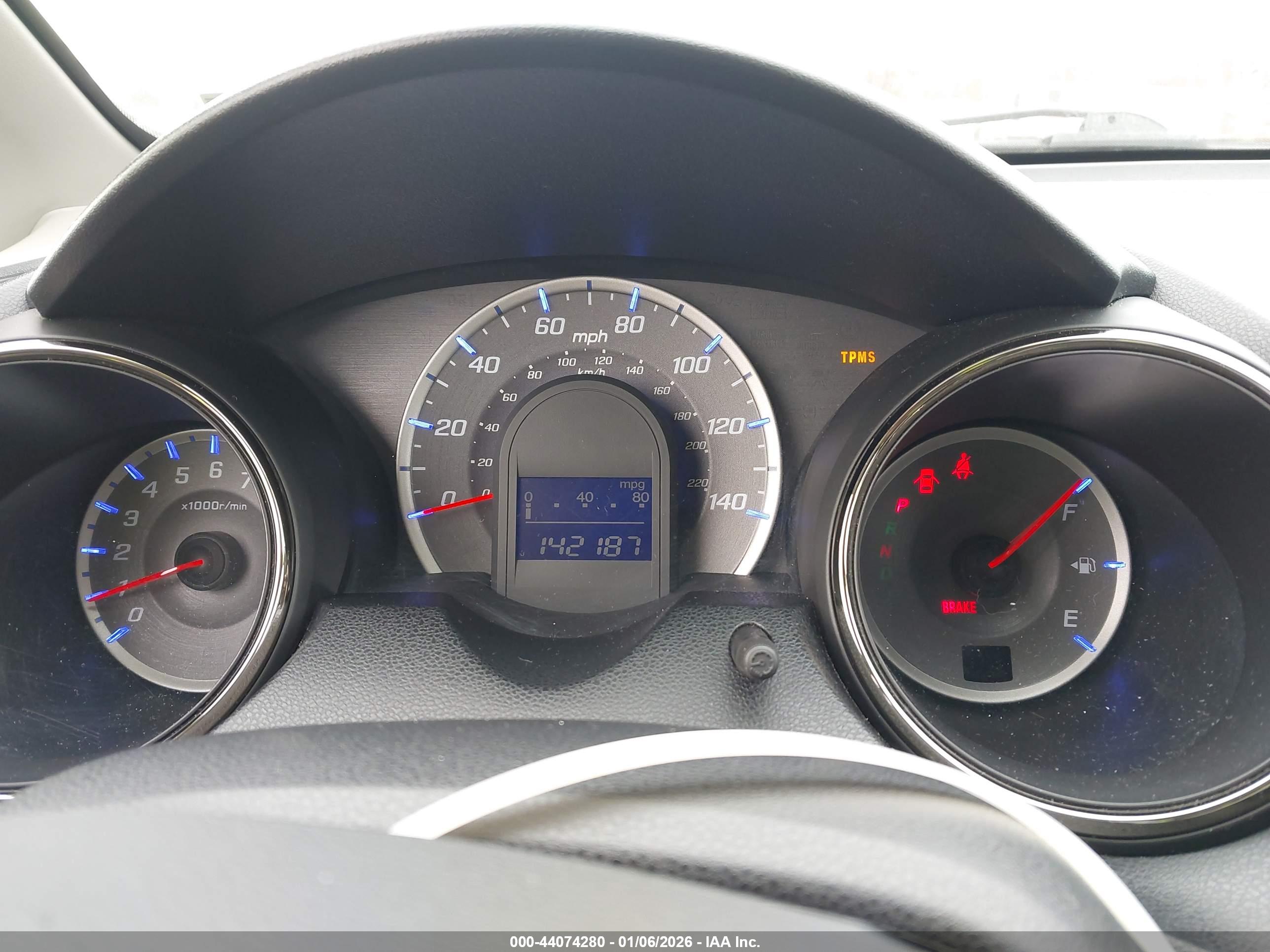 HONDA FIT image 7