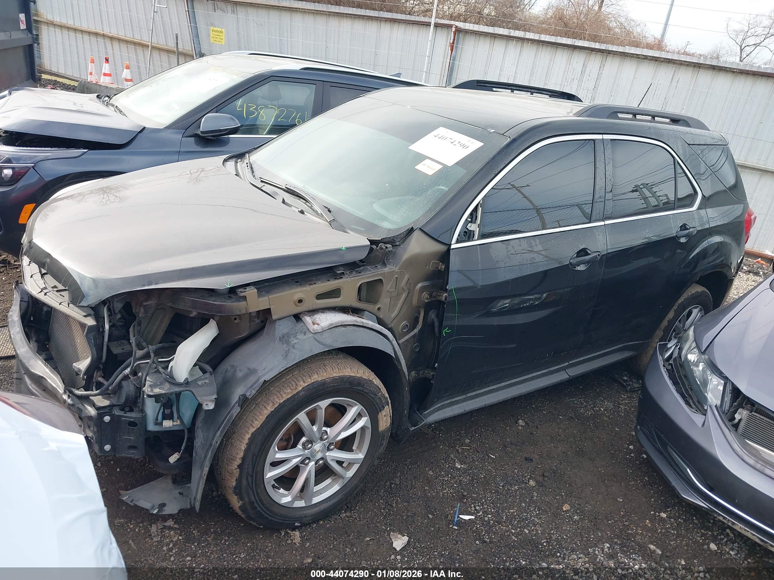 CHEVROLET EQUINOX image 2