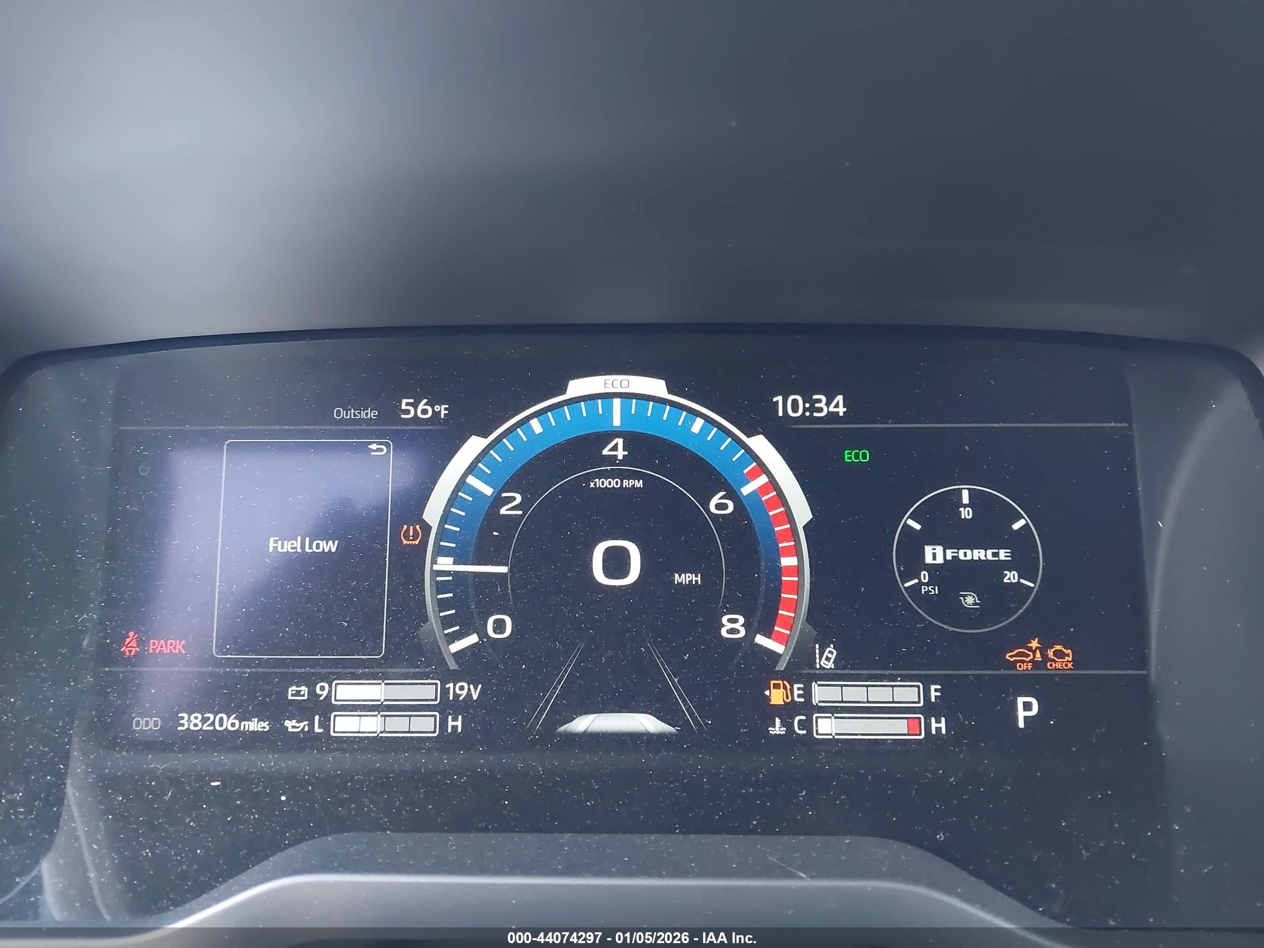 TOYOTA TUNDRA image 7