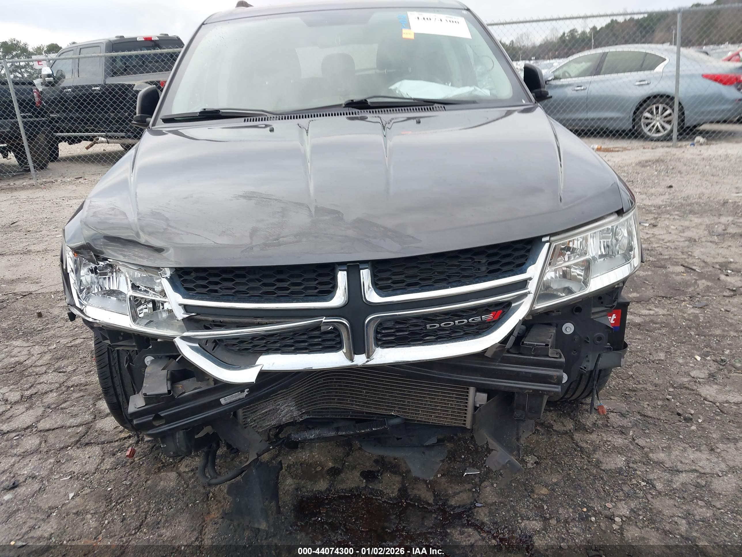 DODGE JOURNEY image 6