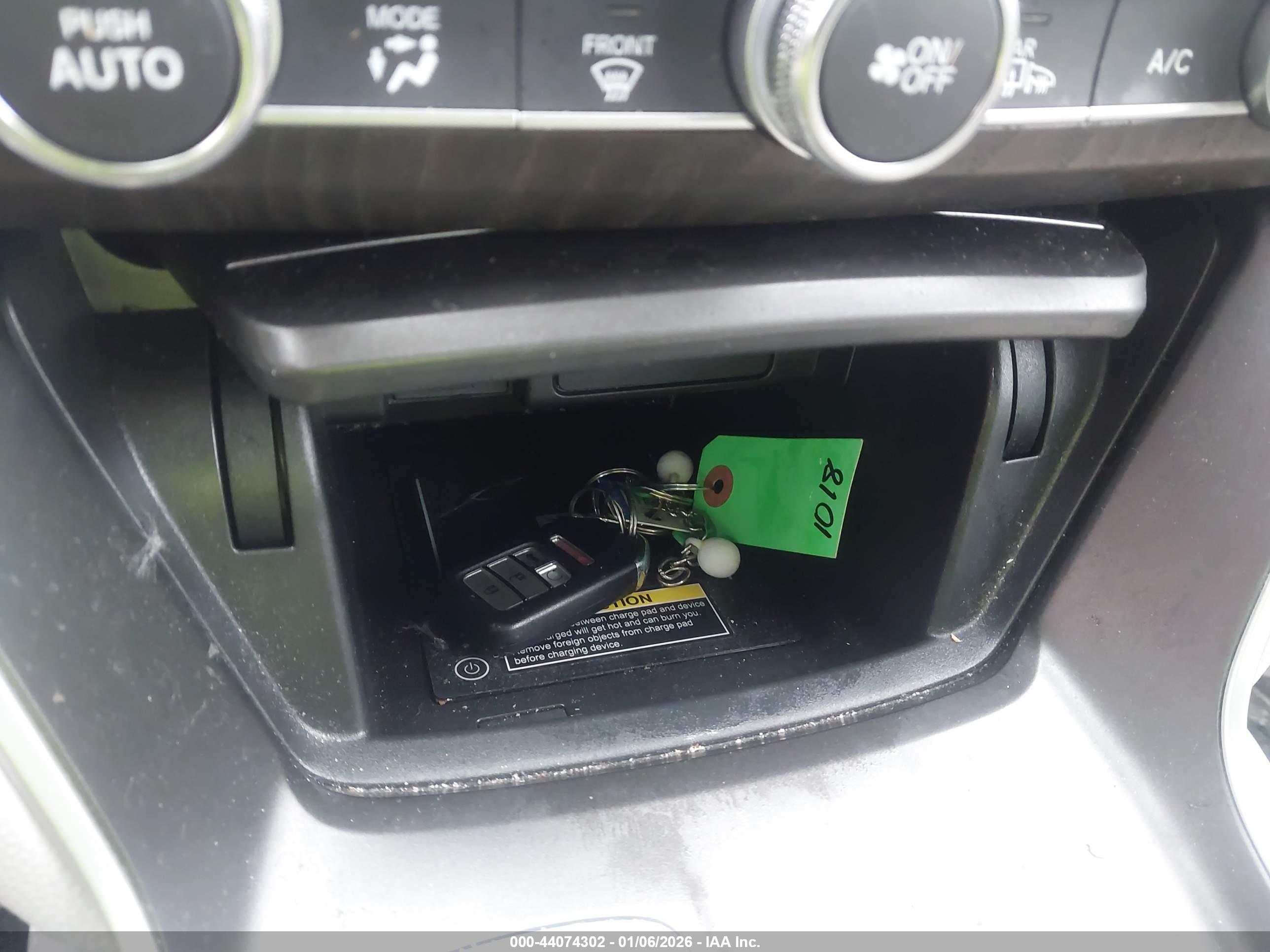 HONDA ACCORD image 11