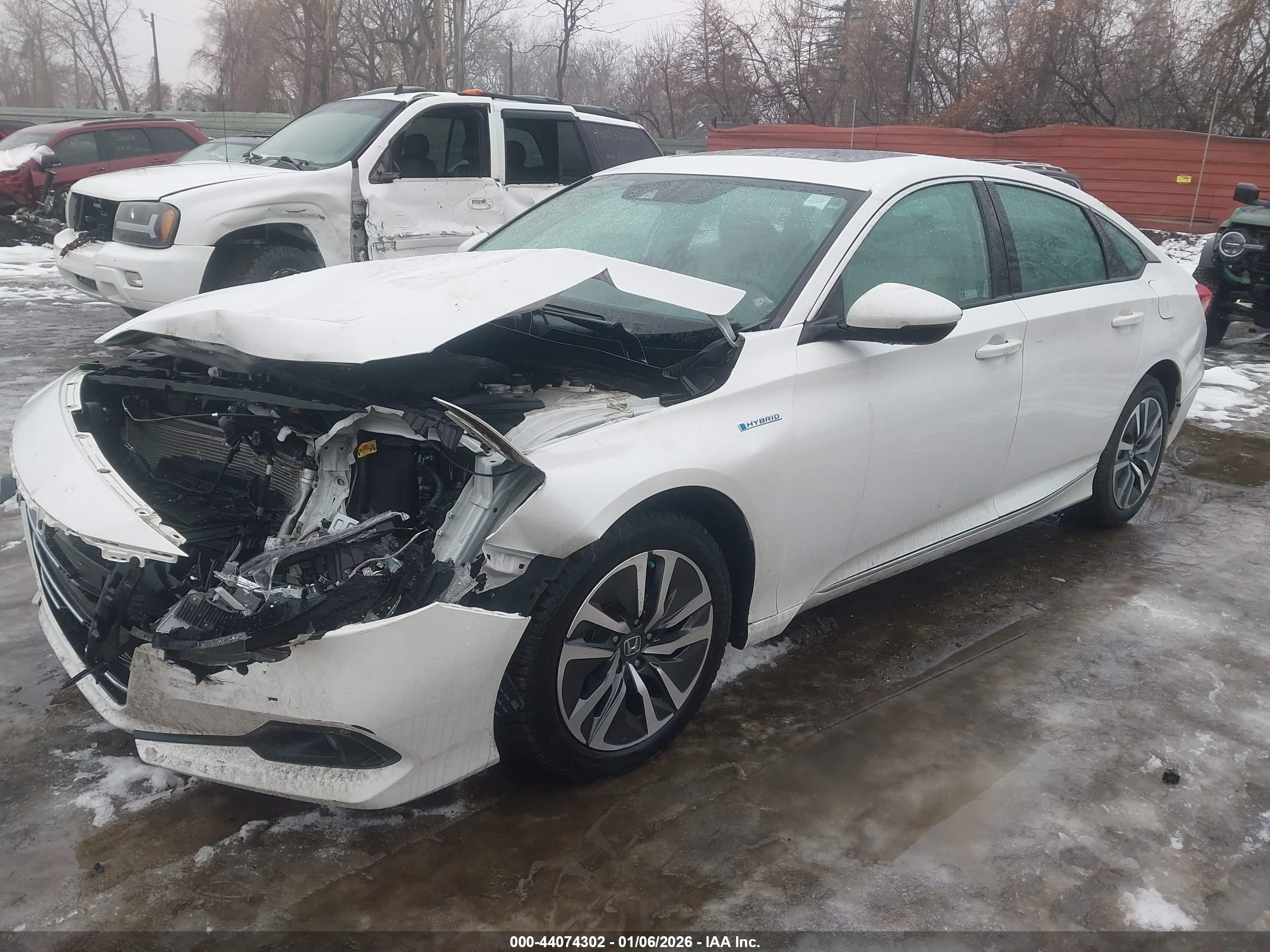 HONDA ACCORD image 2