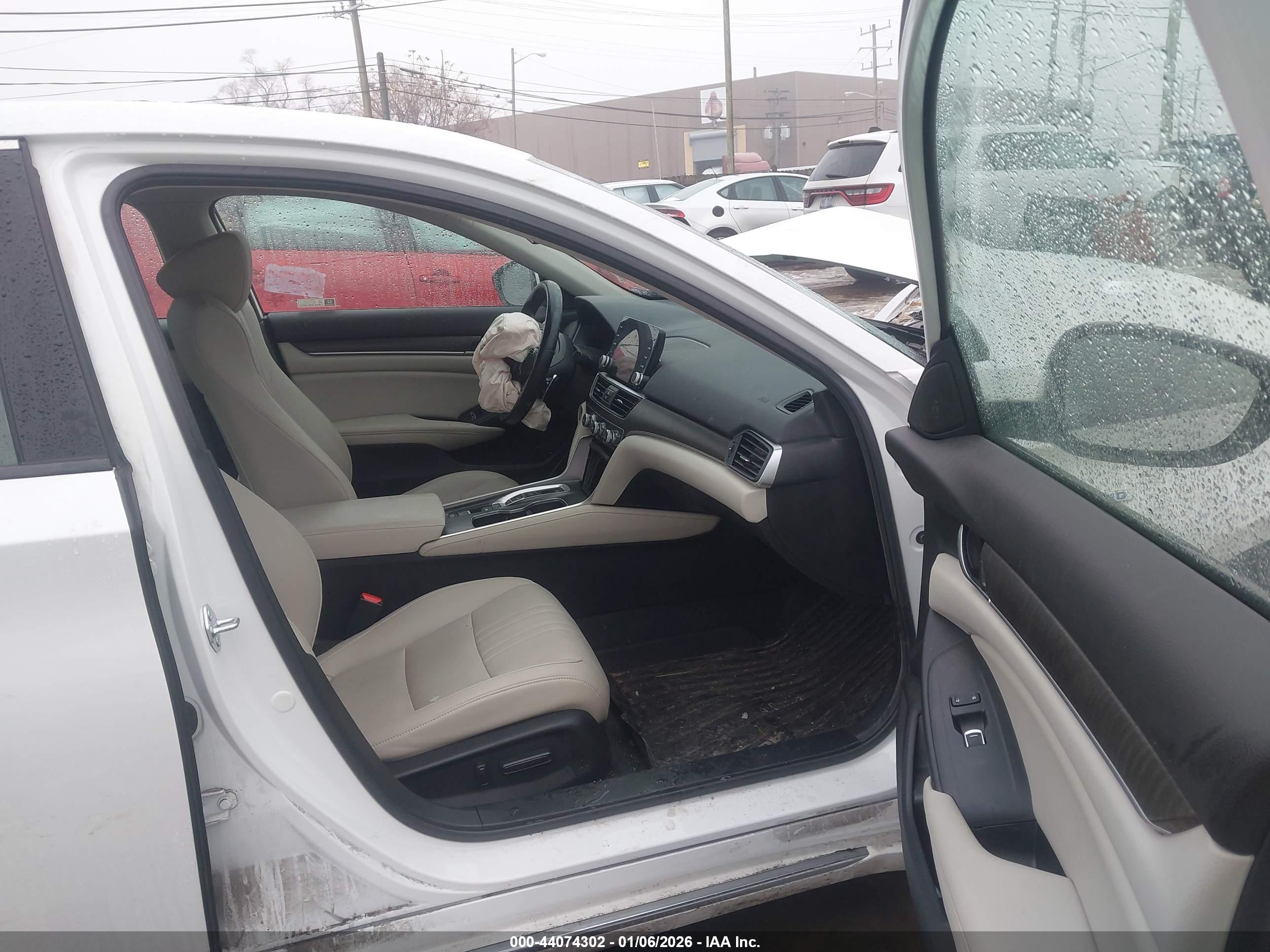 HONDA ACCORD image 5
