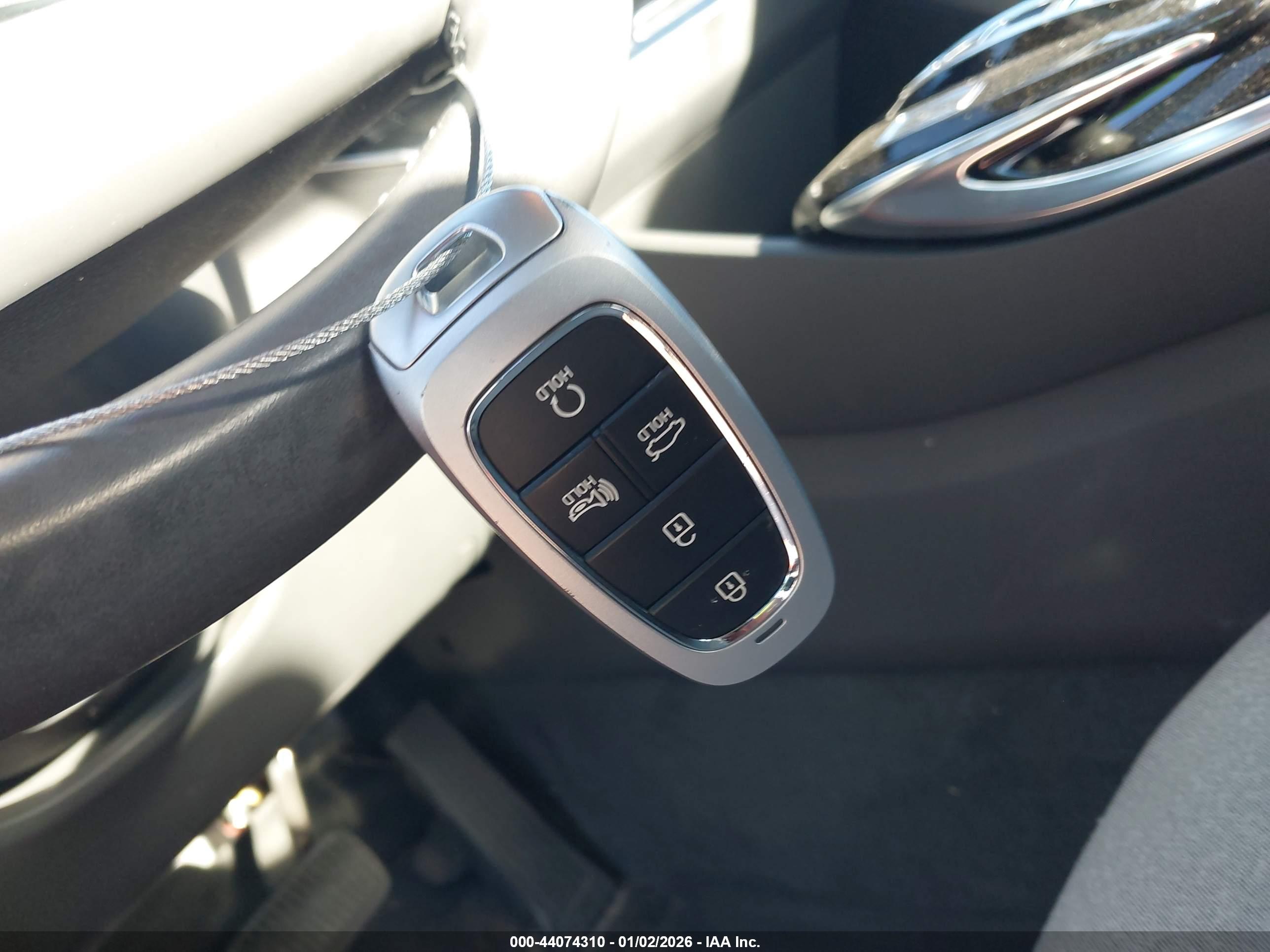 HYUNDAI SONATA image 11