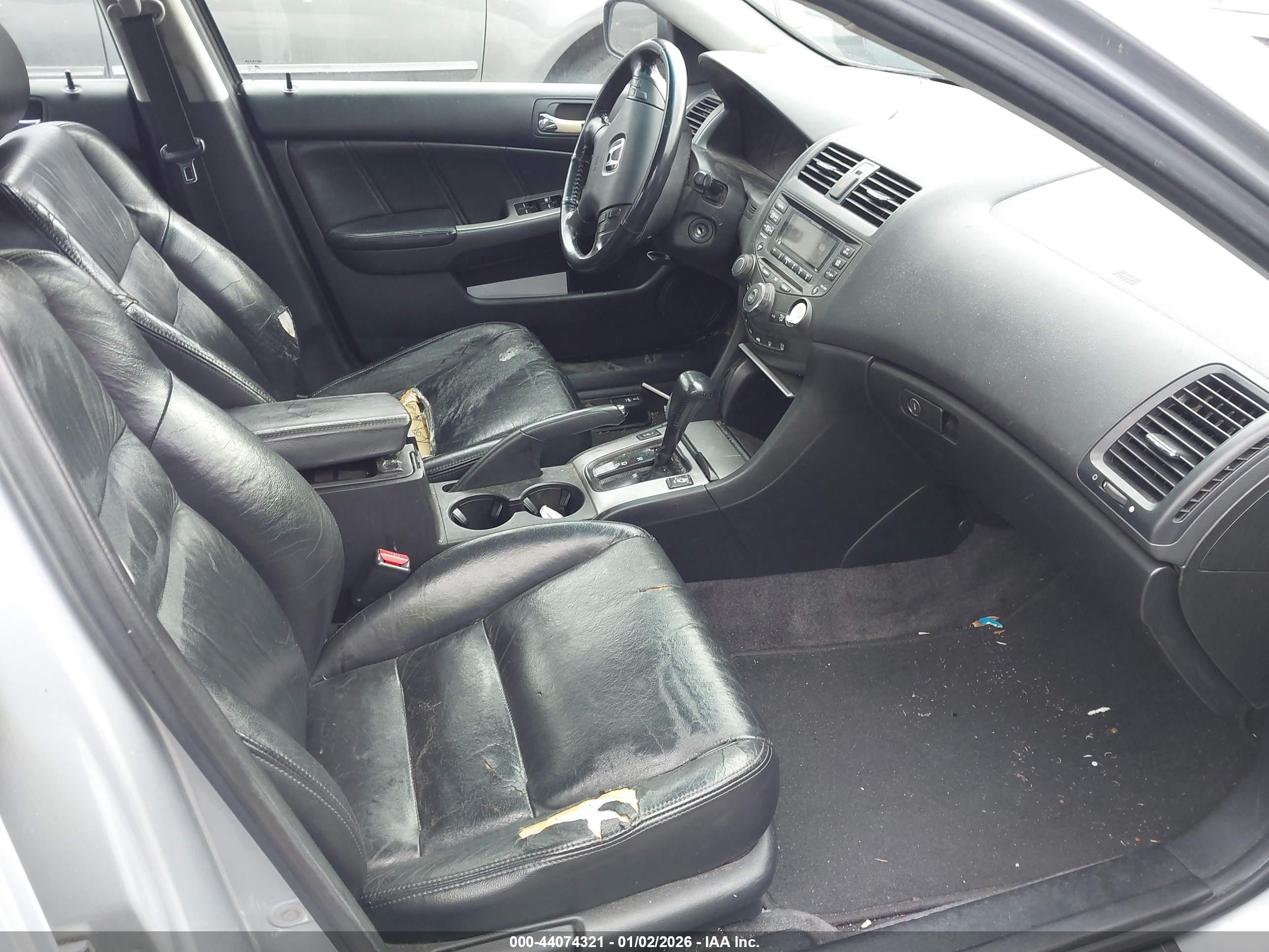 HONDA ACCORD image 5