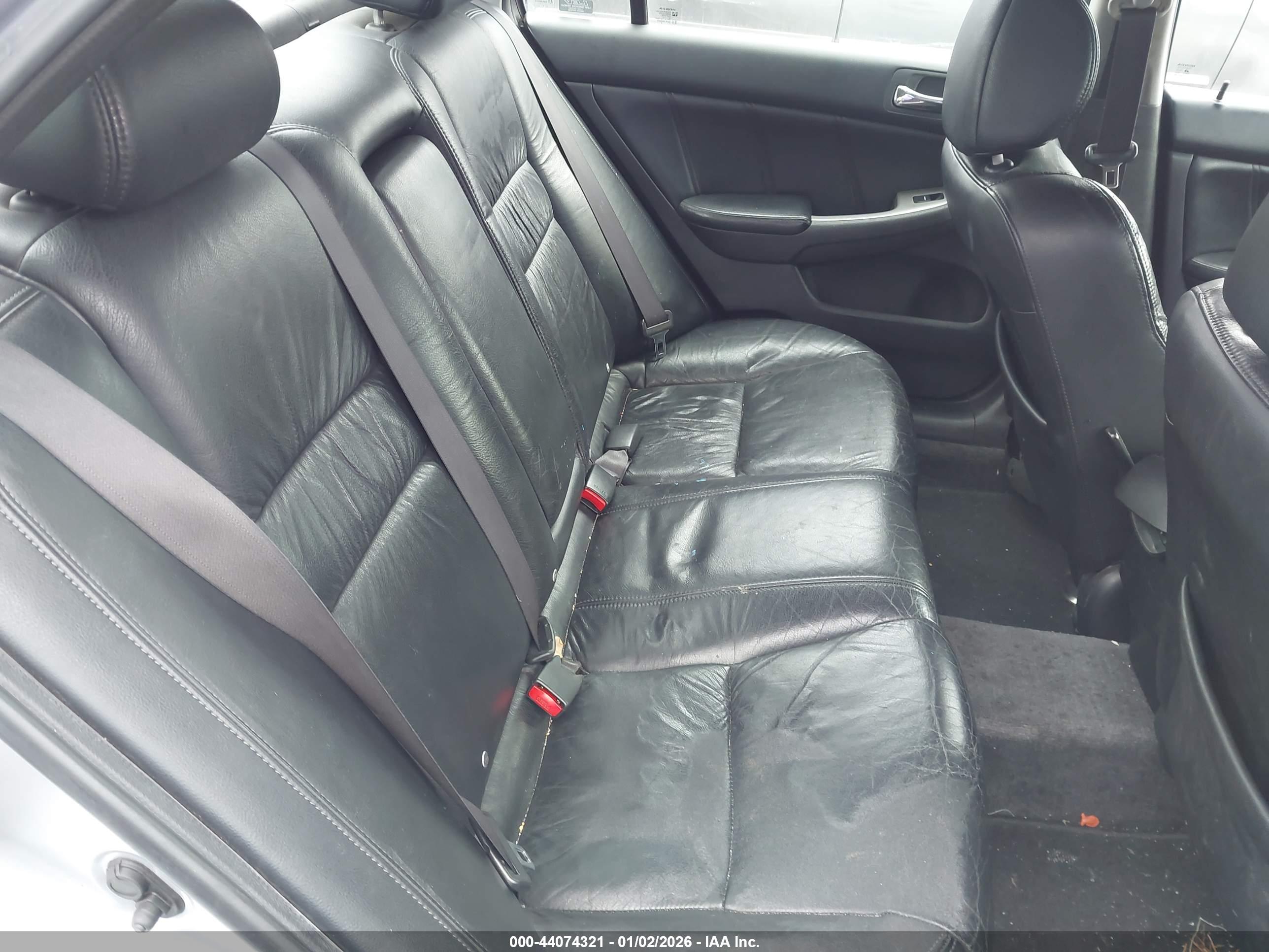 HONDA ACCORD image 8