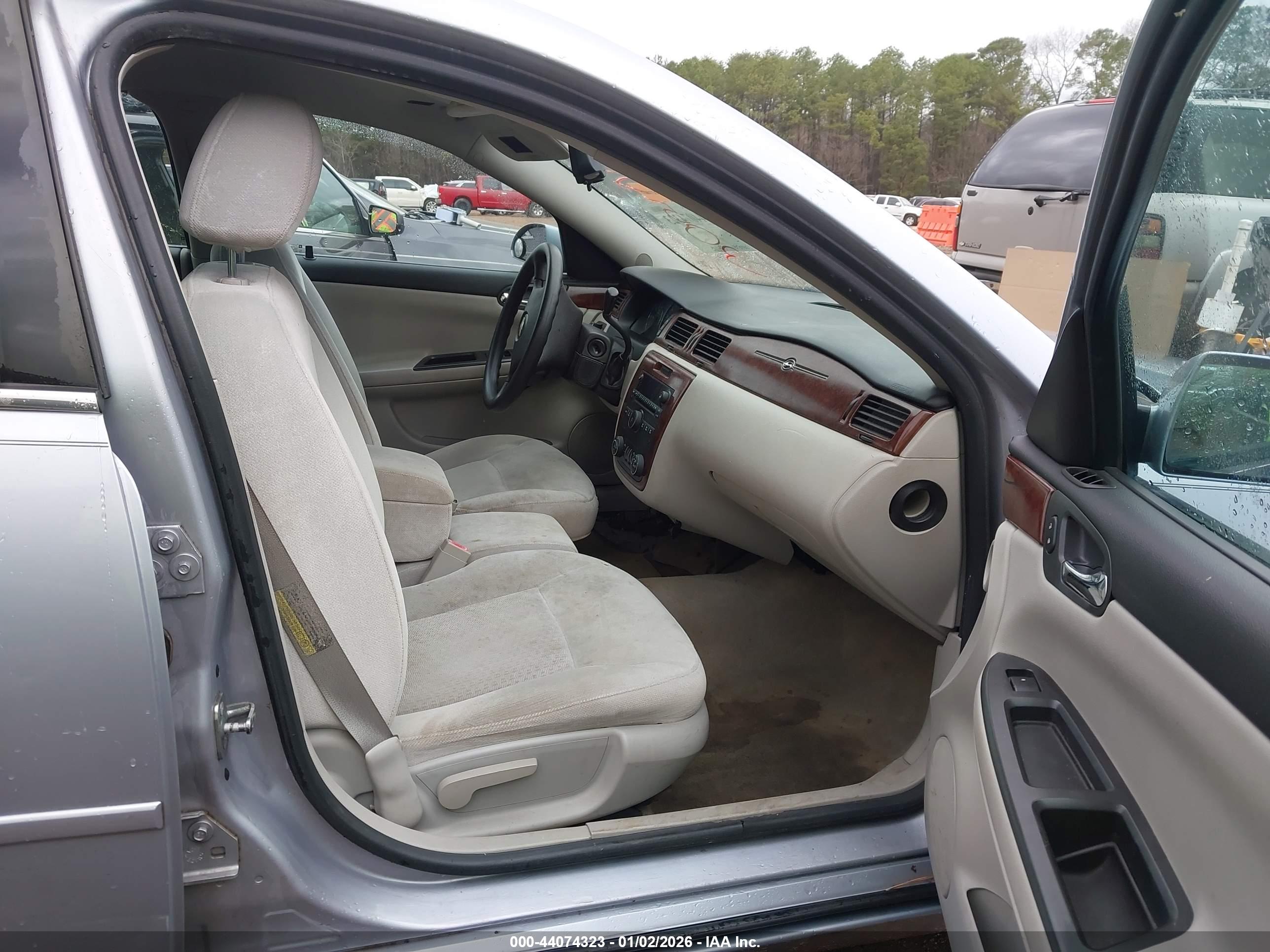 CHEVROLET IMPALA image 5