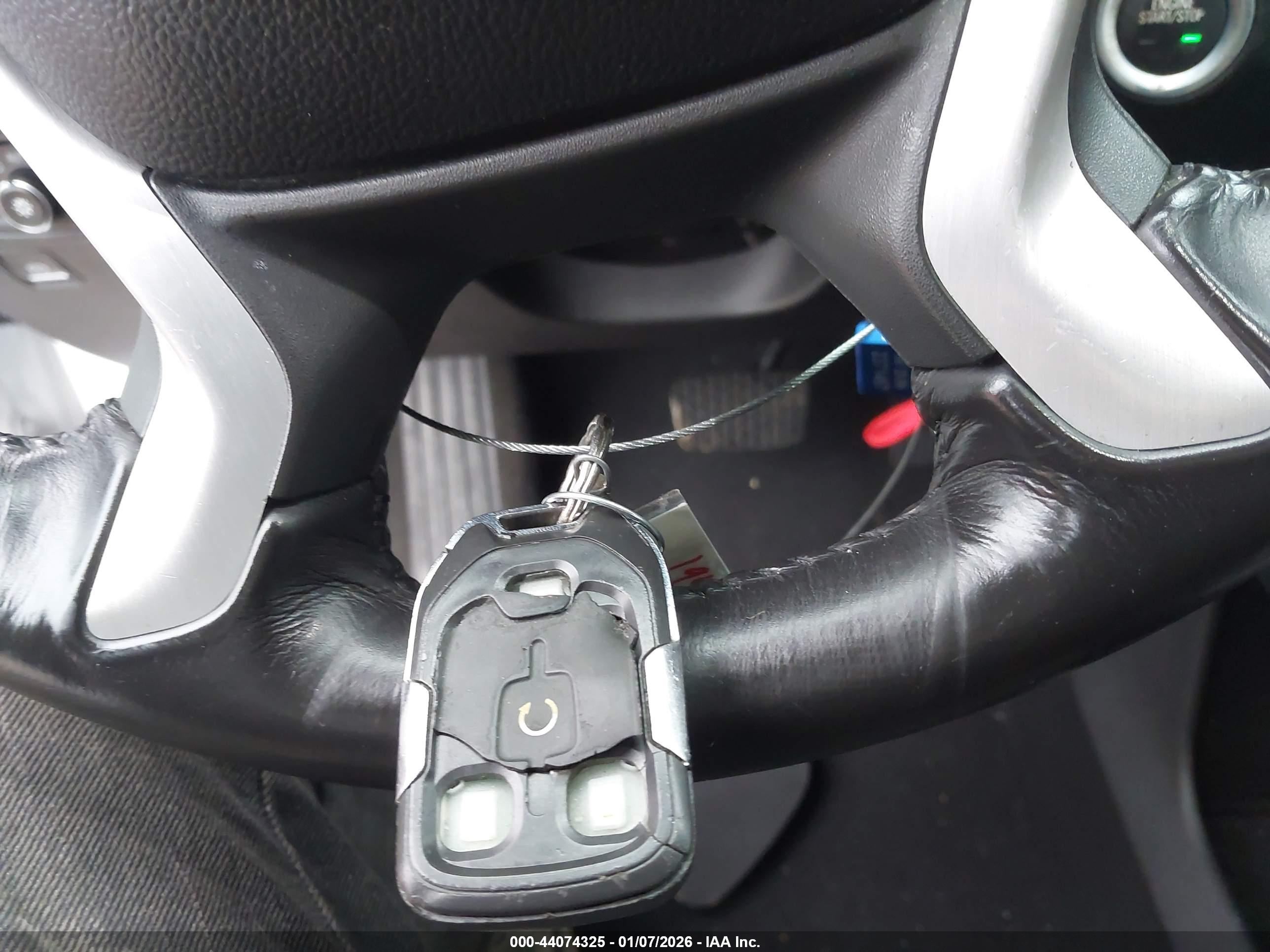 GMC TERRAIN image 11