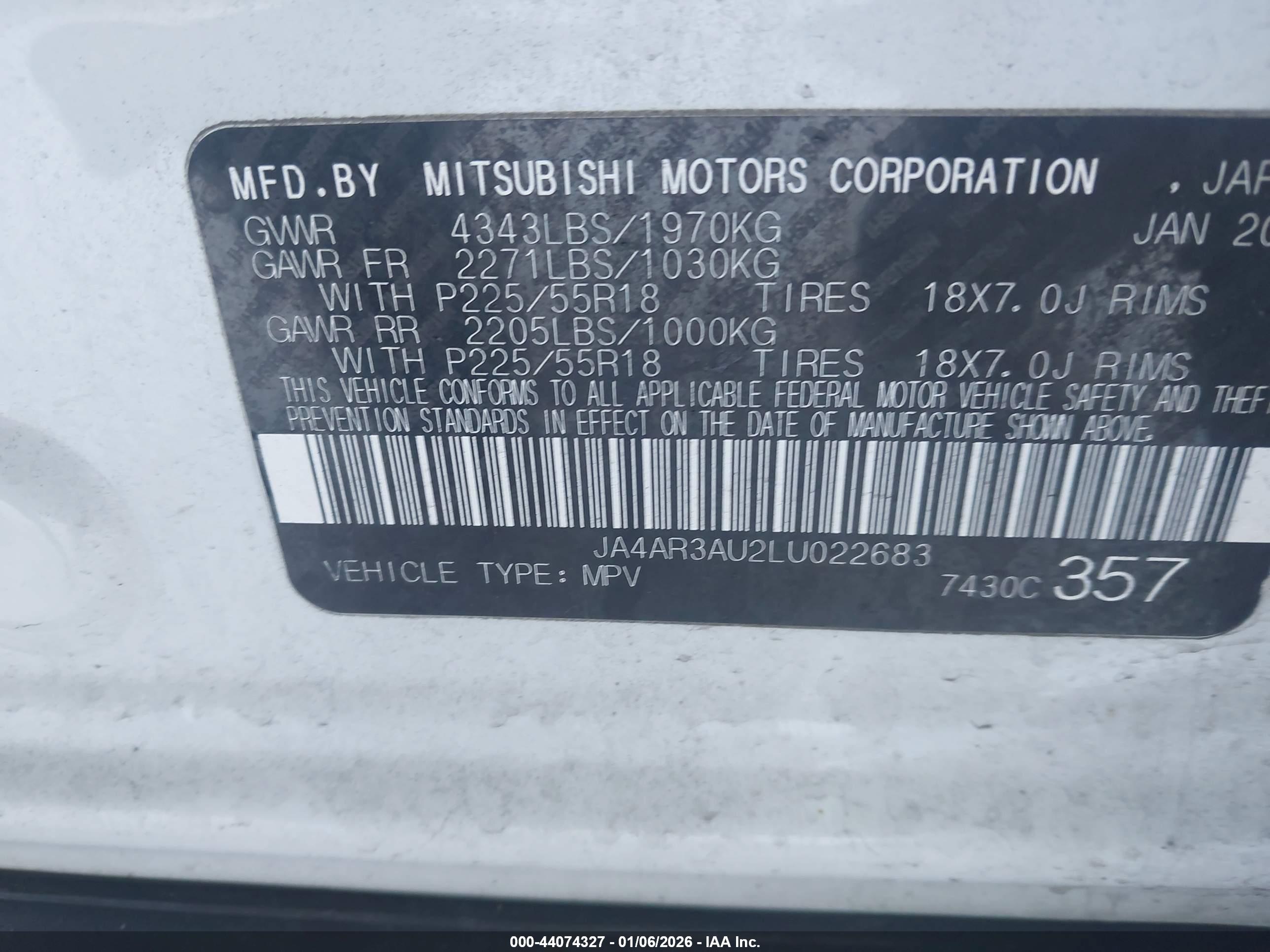 MITSUBISHI OUTLANDER image 9