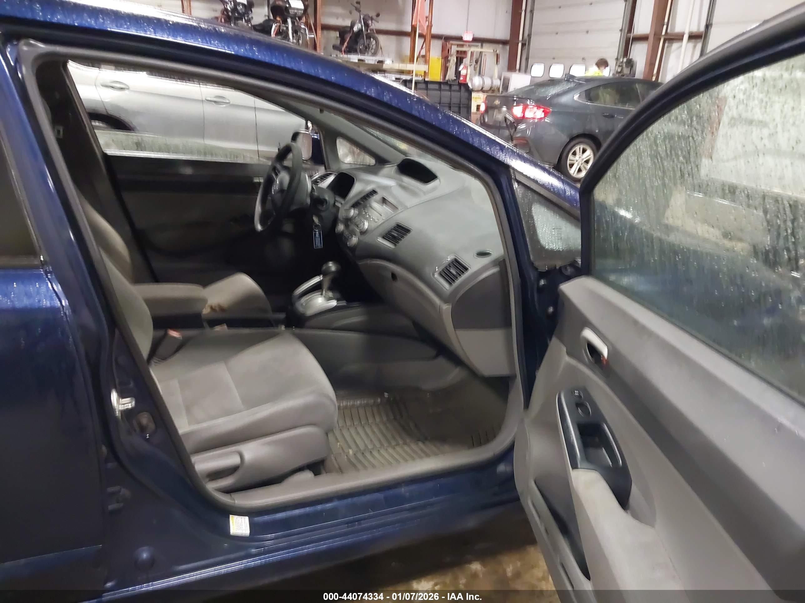 HONDA CIVIC image 5