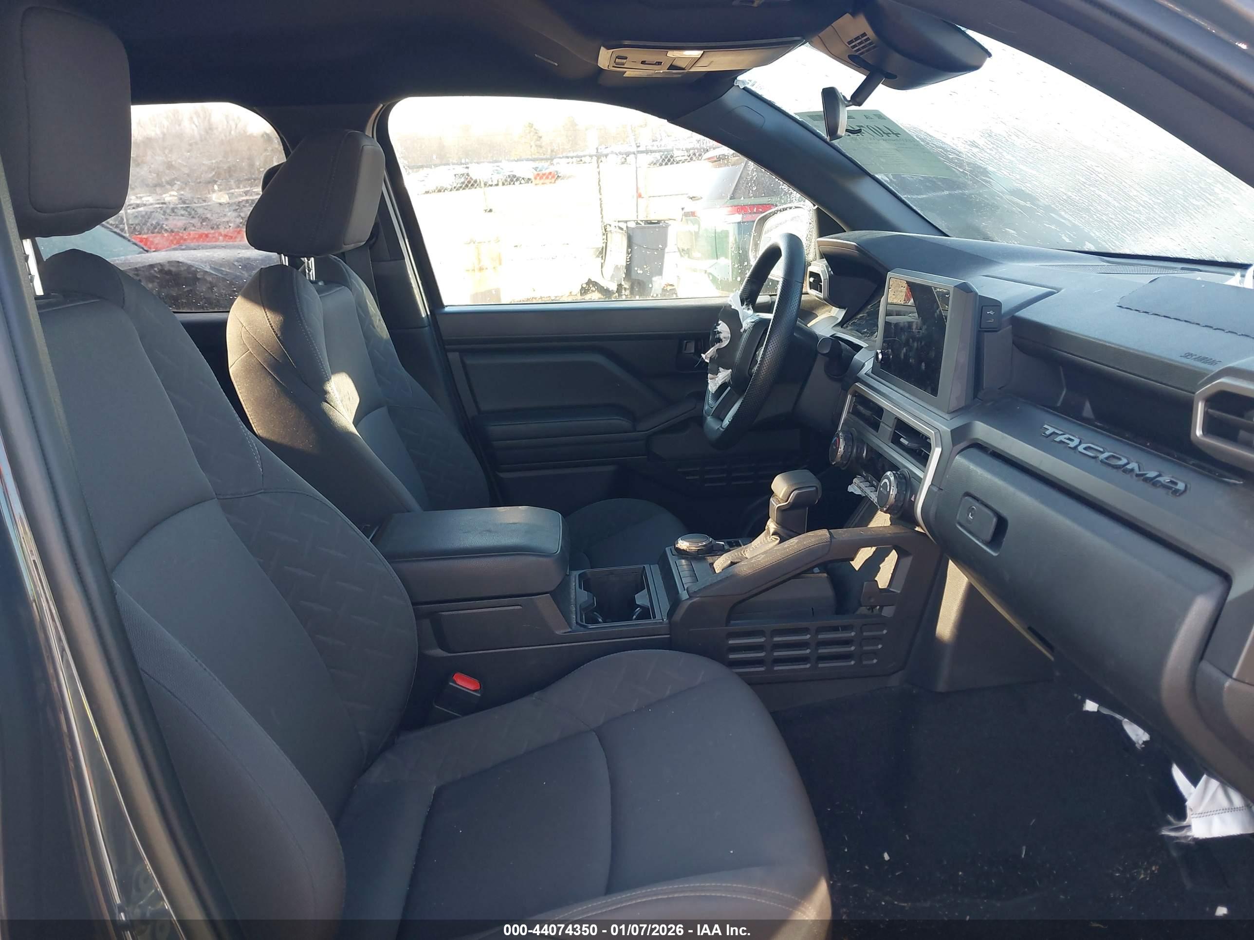 TOYOTA TACOMA image 5