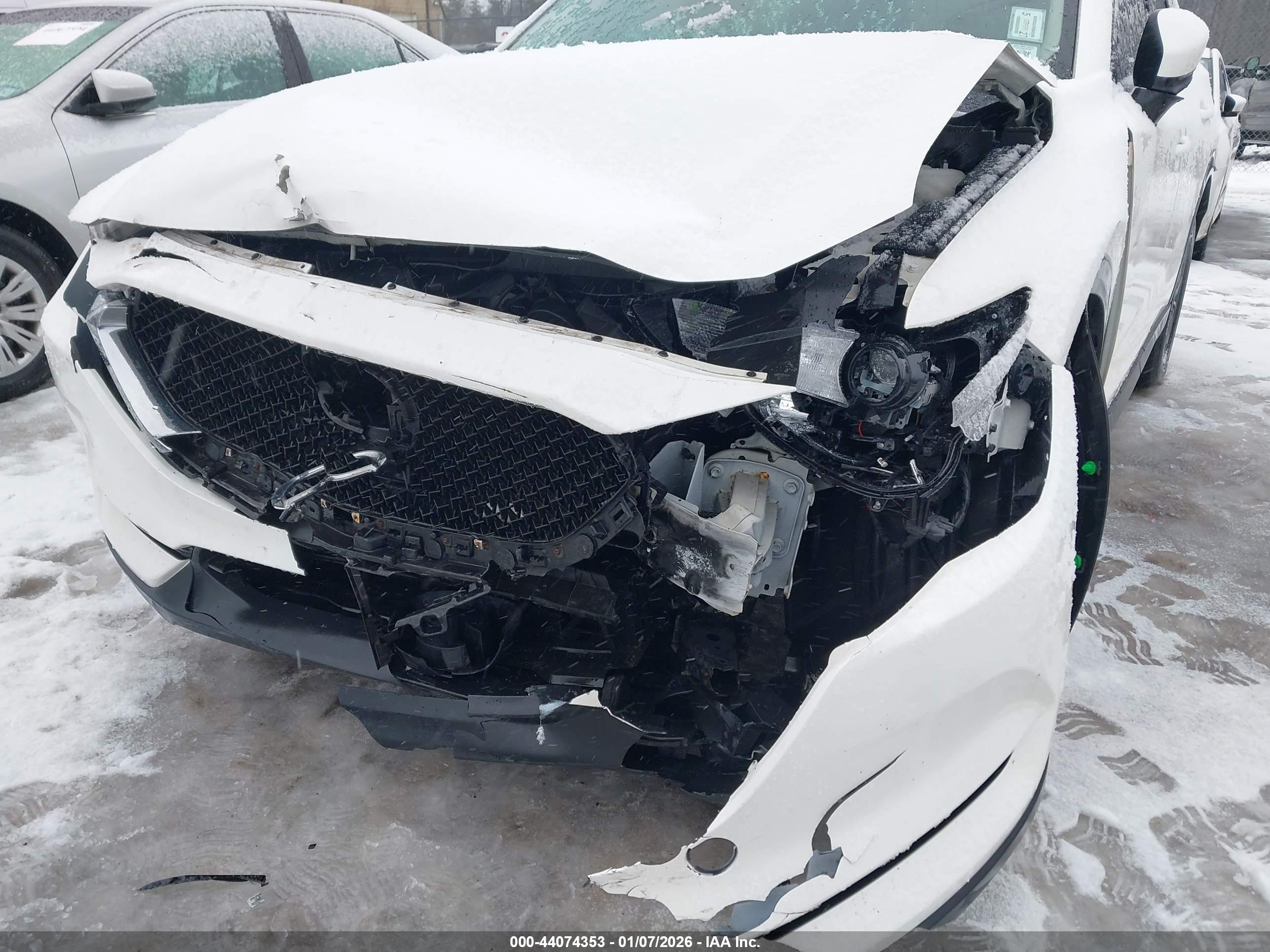 MAZDA CX-5 image 6