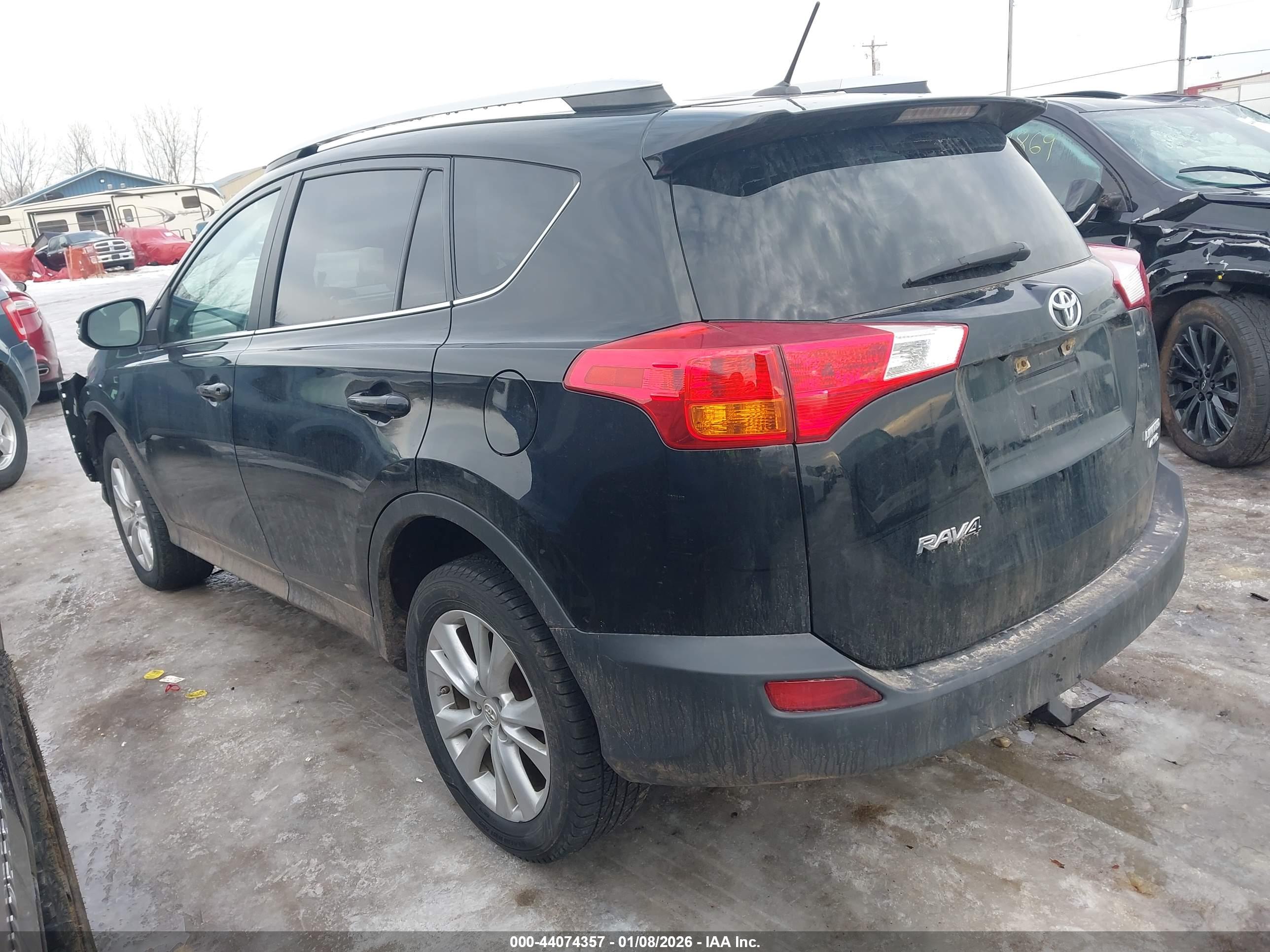 TOYOTA RAV4 image 3