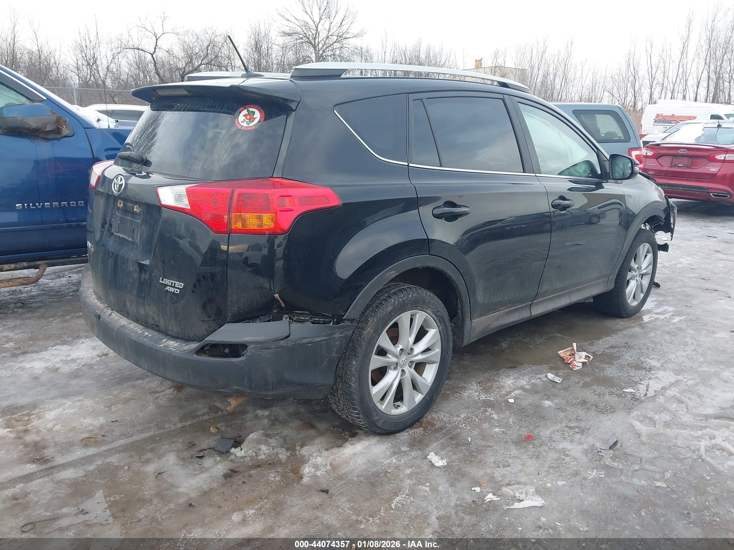 TOYOTA RAV4 image 4