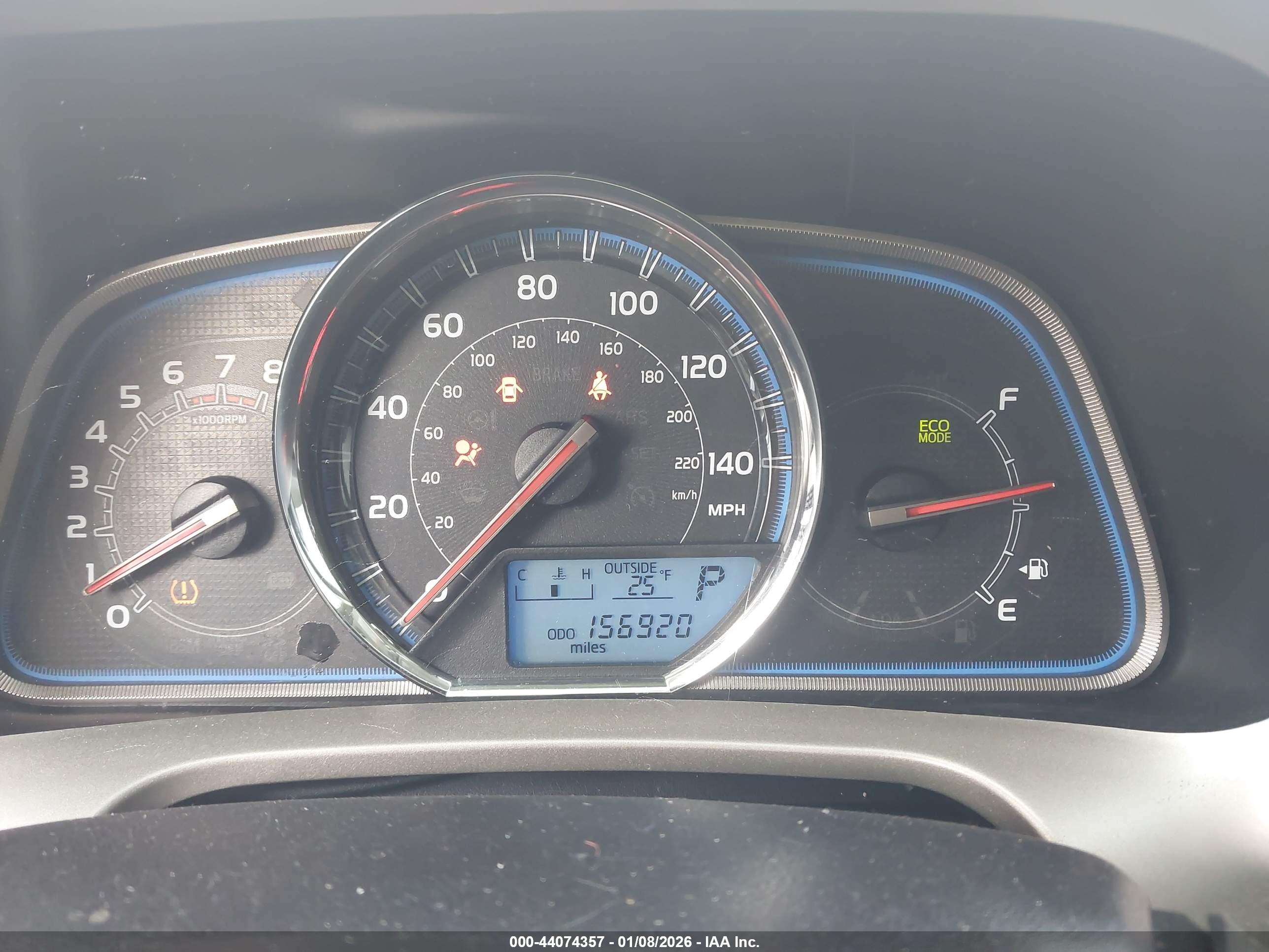 TOYOTA RAV4 image 7