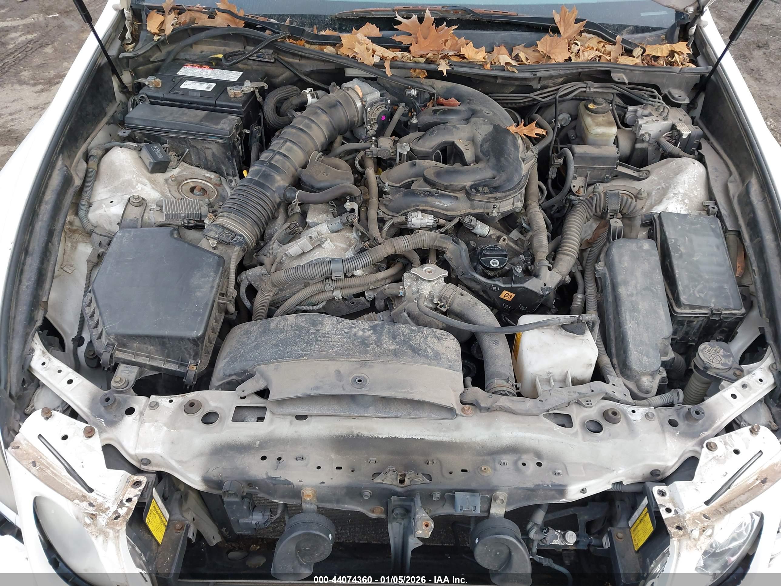 LEXUS GS image 10