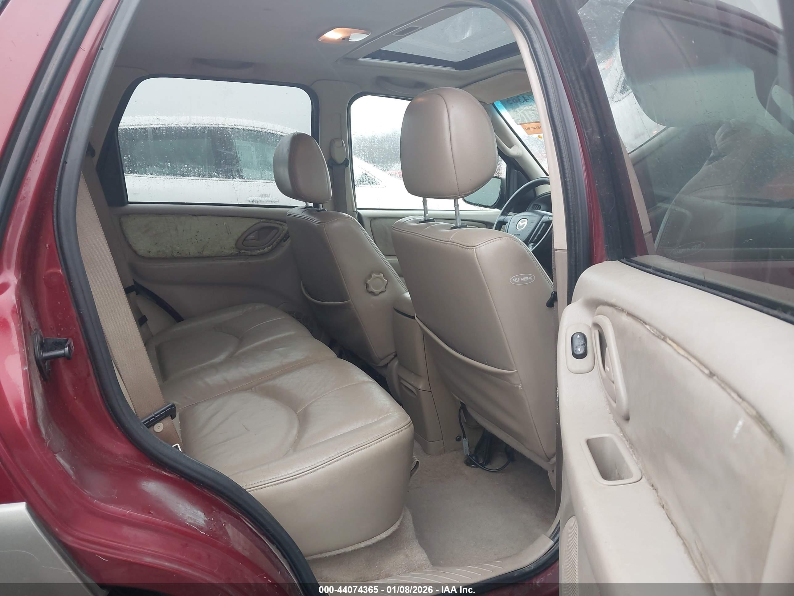 MAZDA TRIBUTE image 8
