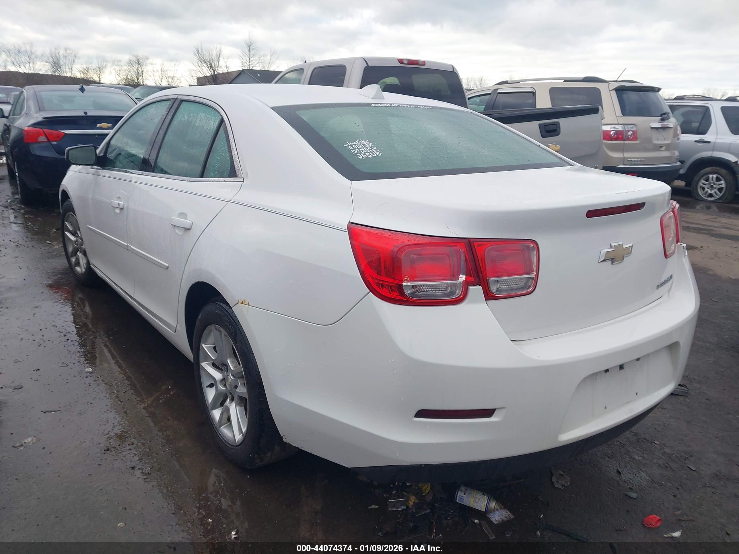 CHEVROLET MALIBU image 3