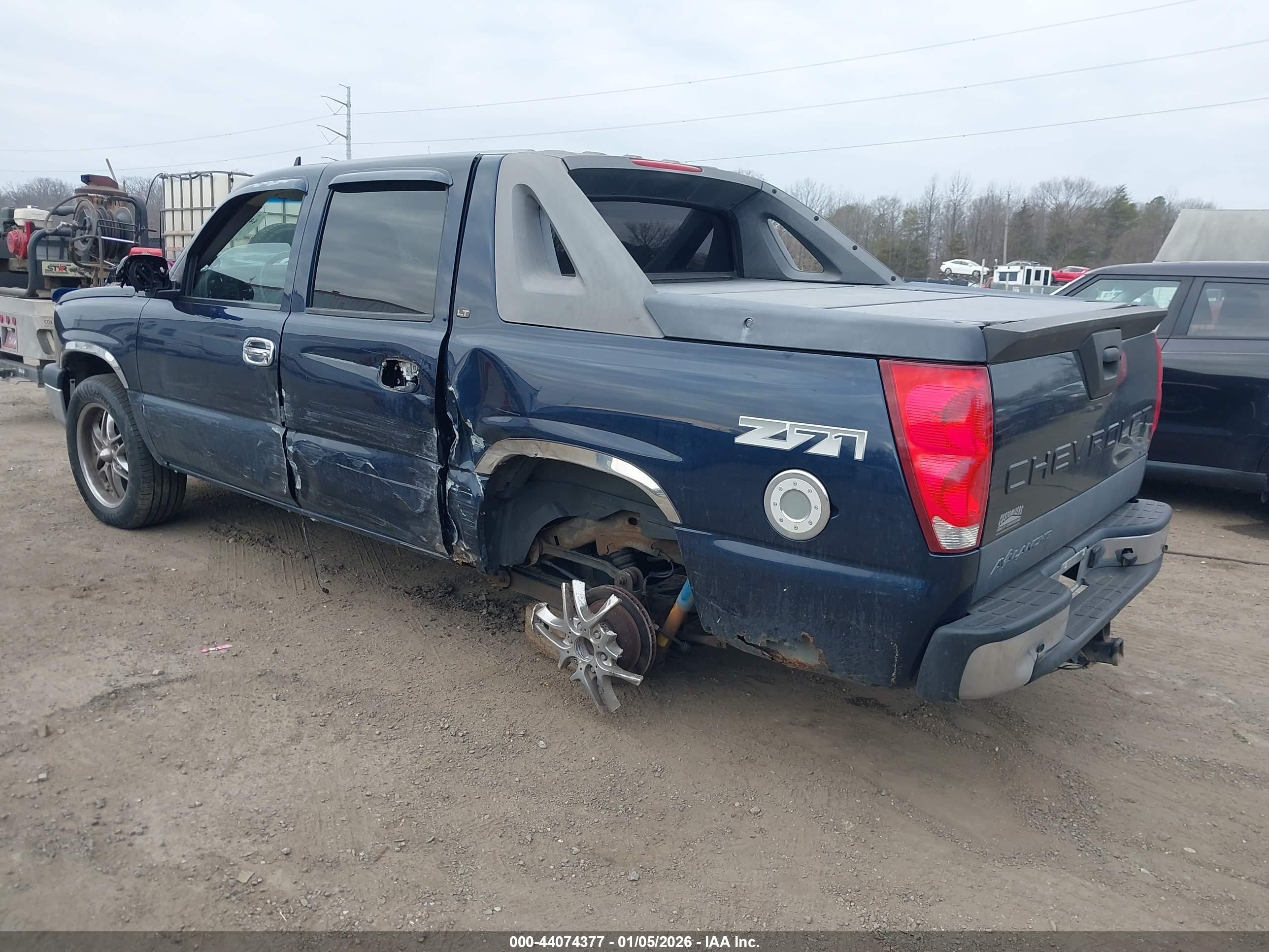 CHEVROLET AVALANCHE image 3