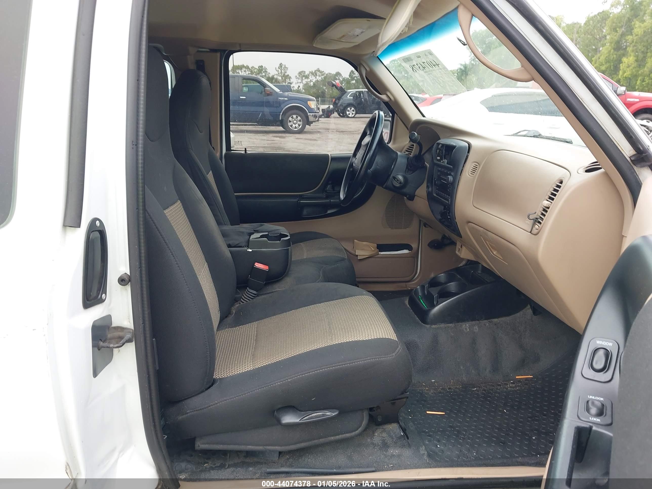 FORD RANGER image 5