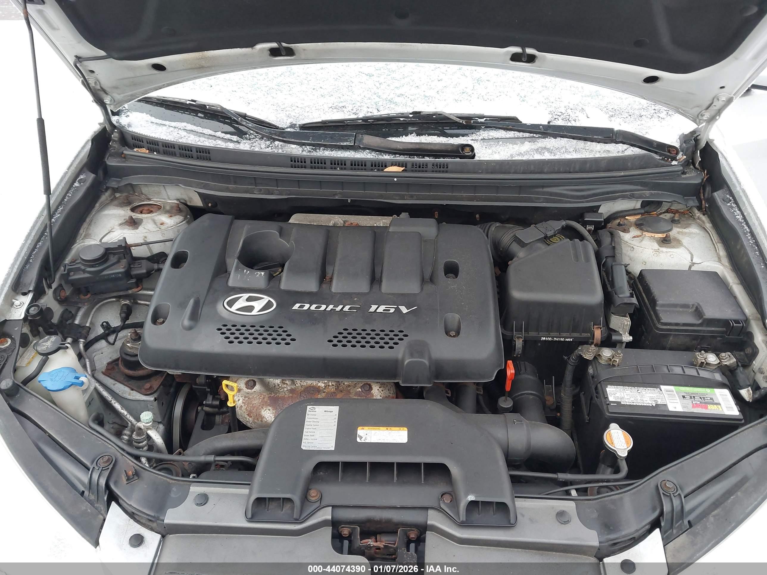 HYUNDAI ELANTRA image 10
