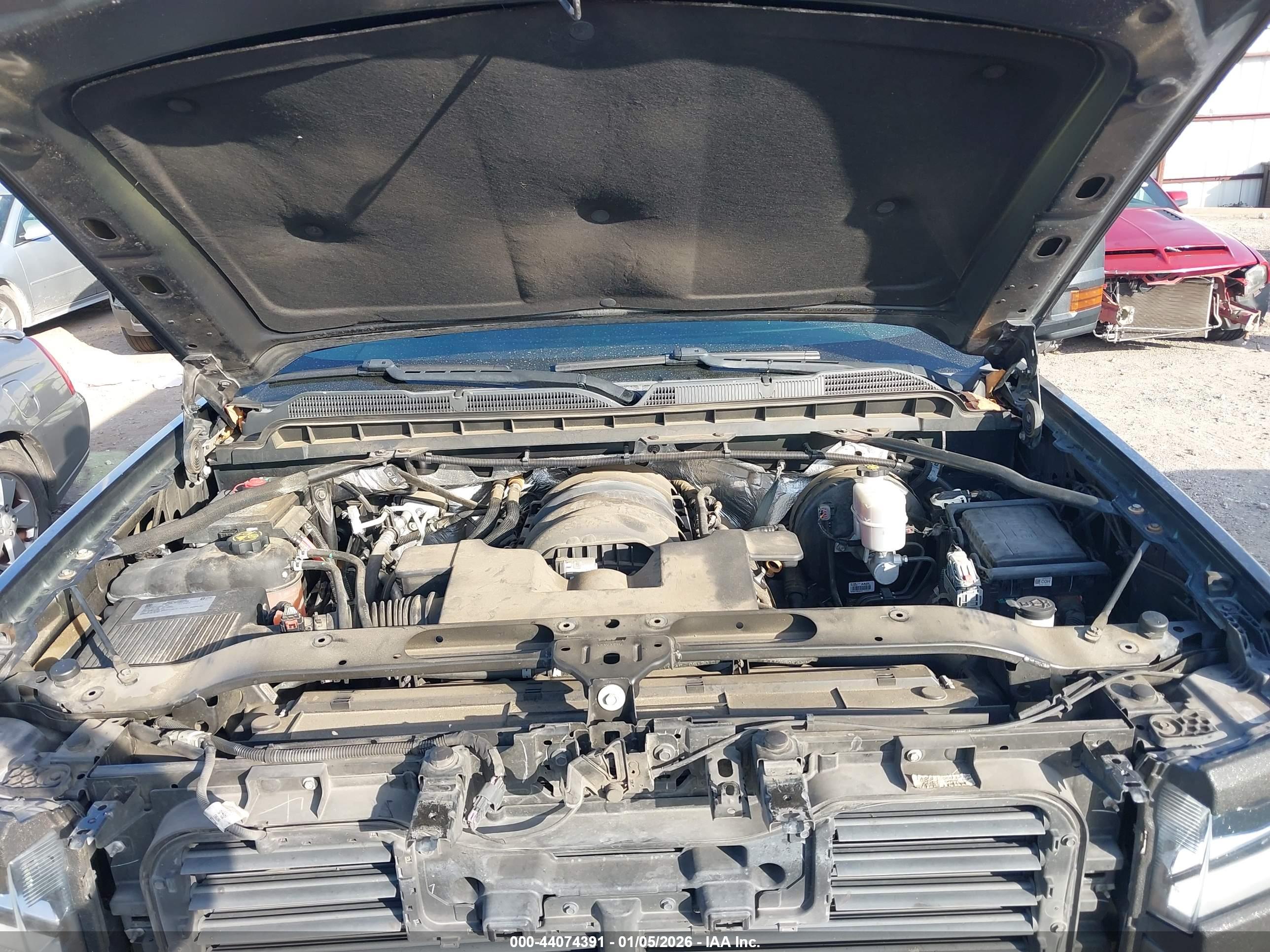 CHEVROLET SILVERADO image 10