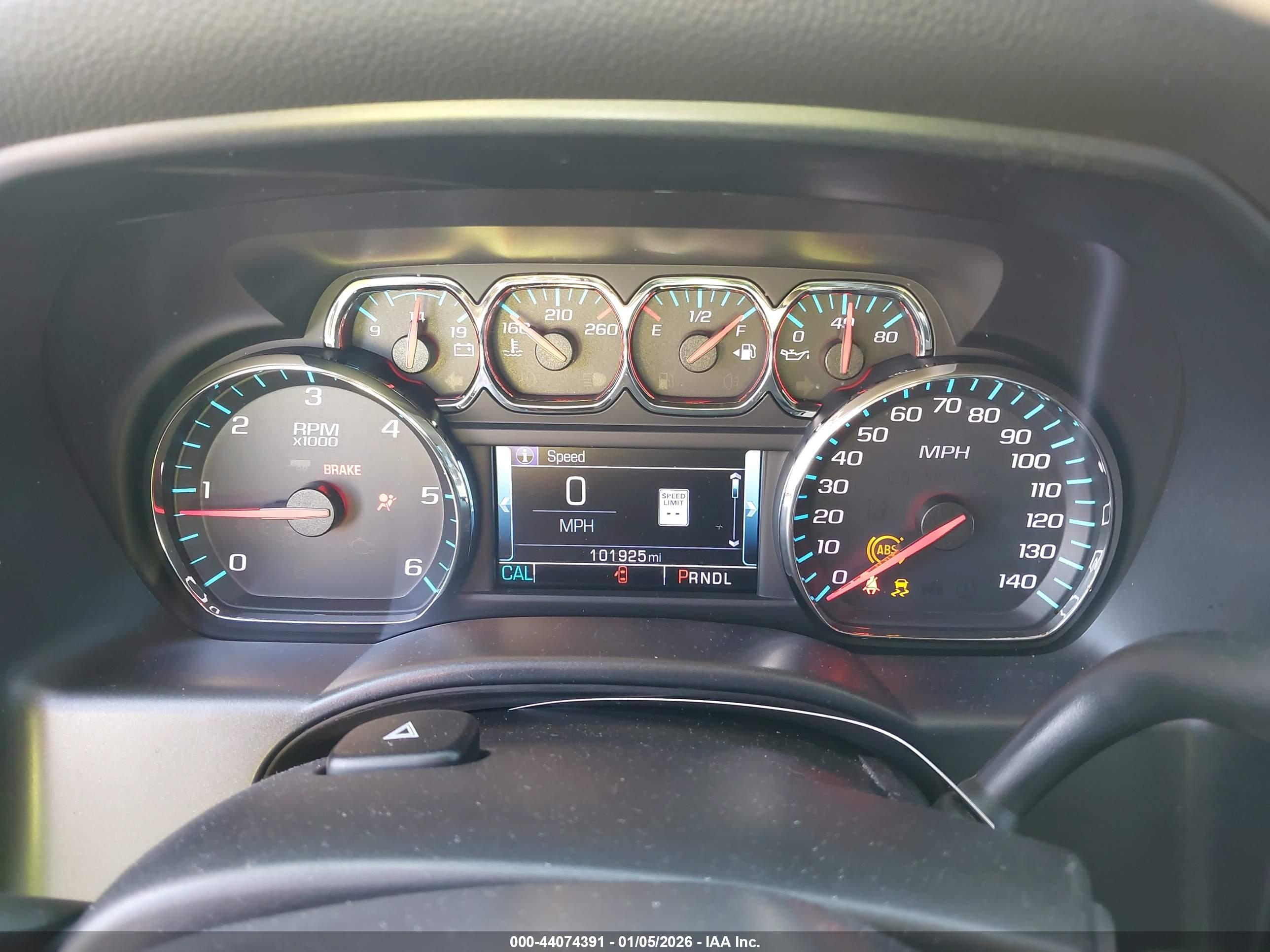CHEVROLET SILVERADO image 7