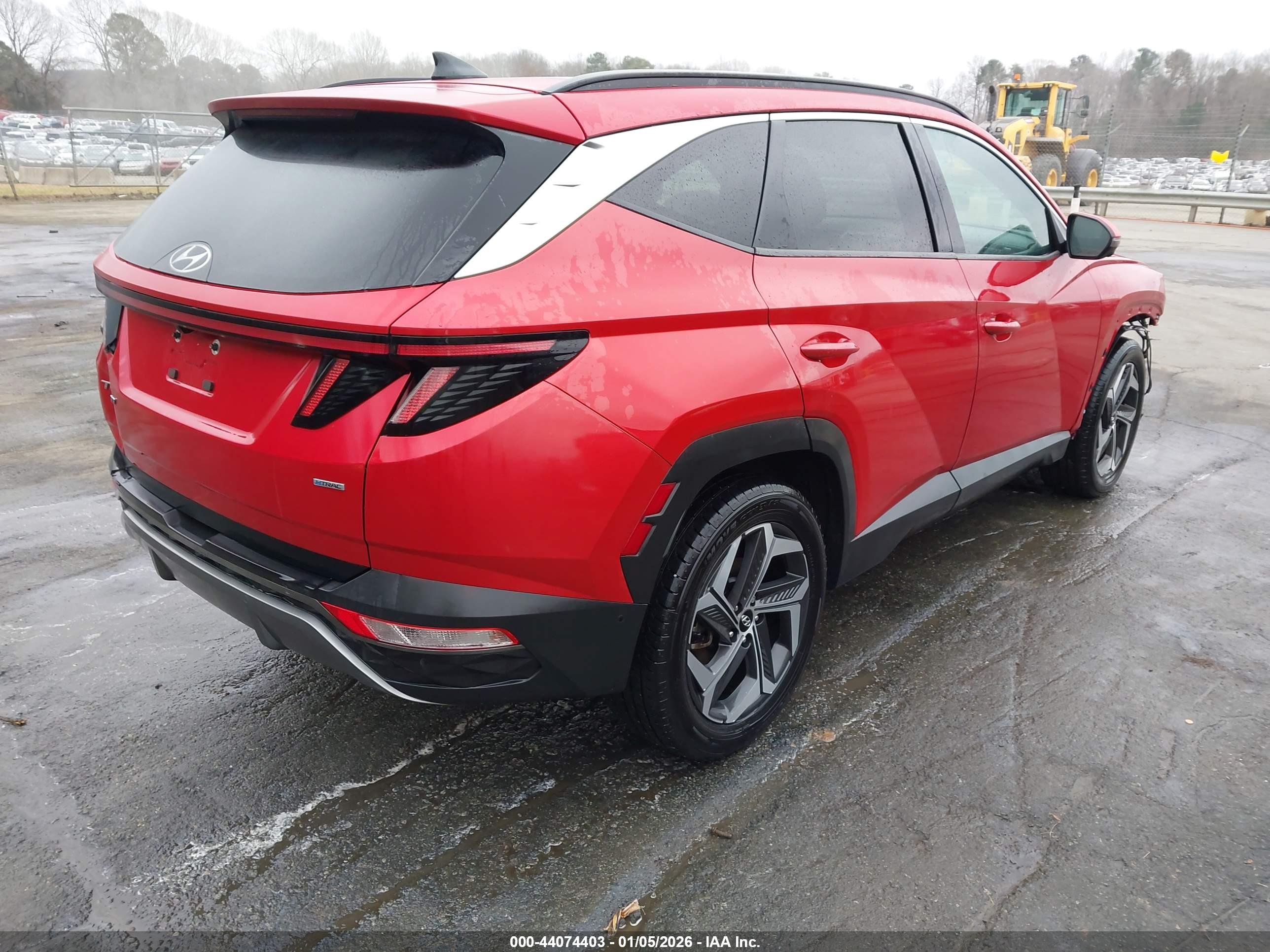 HYUNDAI TUCSON image 4
