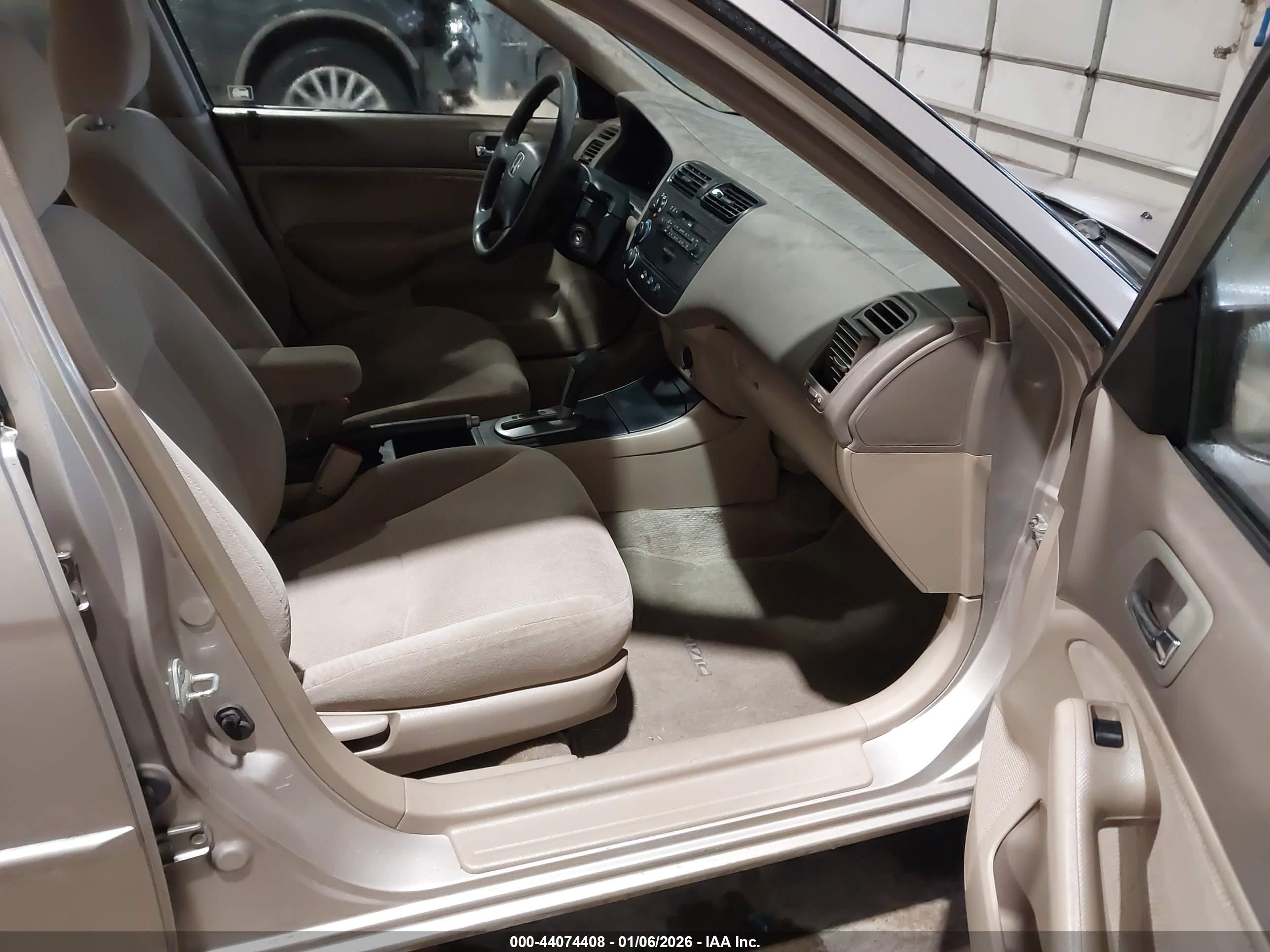 HONDA CIVIC image 5