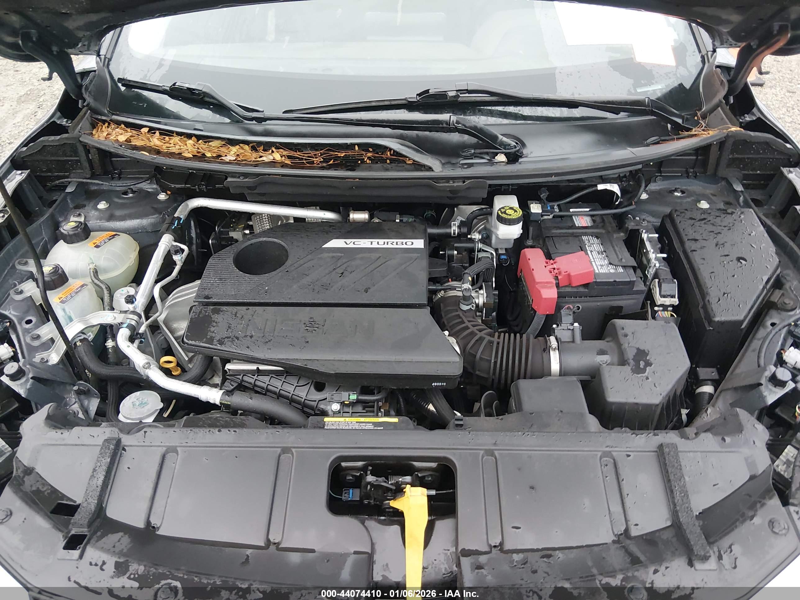 NISSAN ROGUE image 10