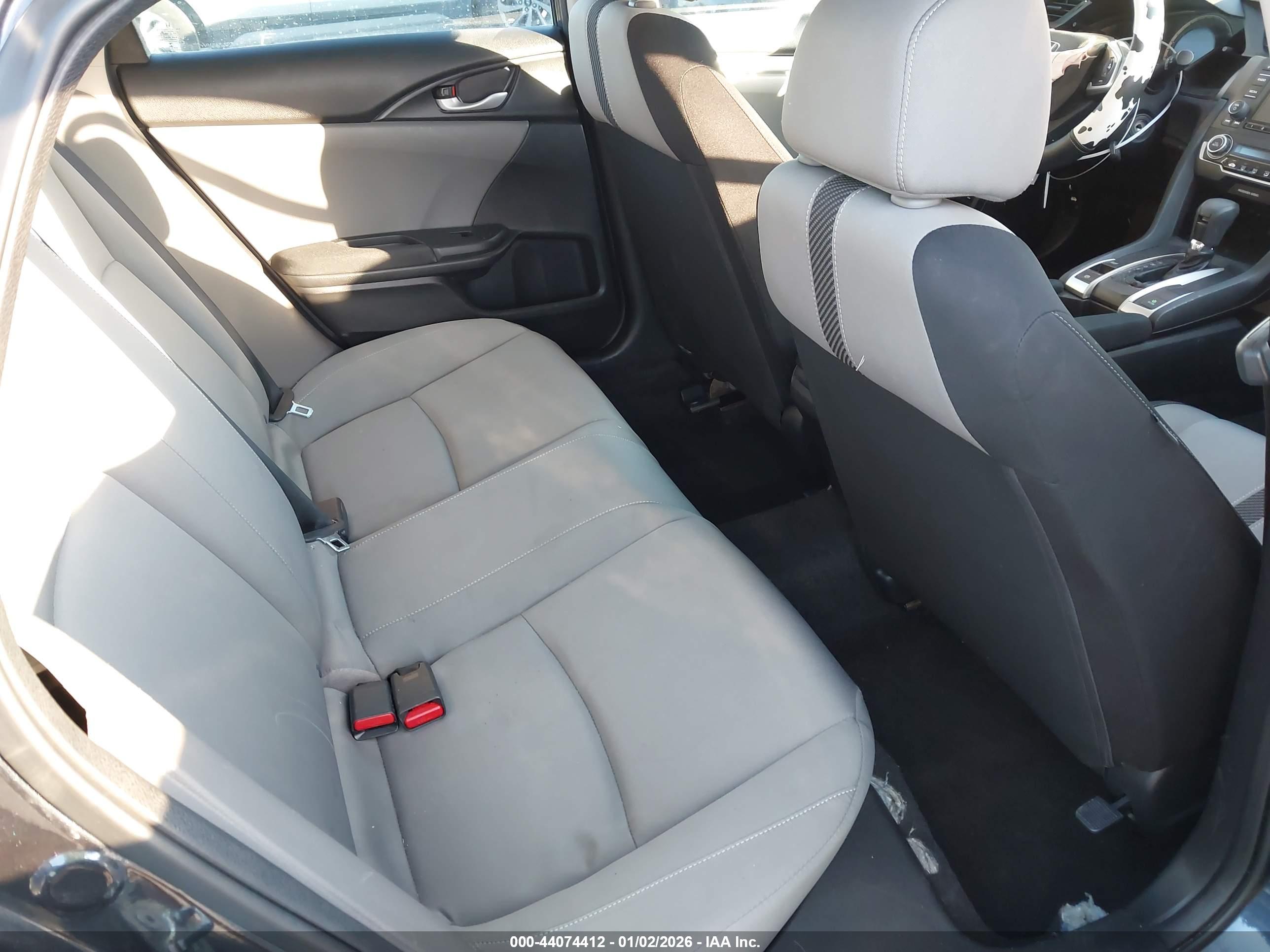 HONDA CIVIC image 8